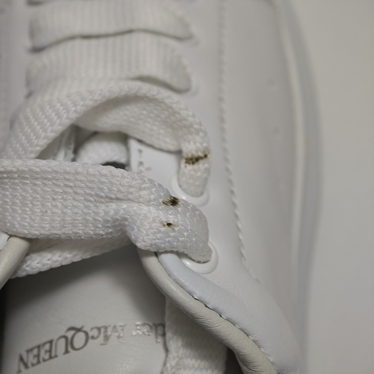 Alexander McQueen Alexander McQueen Women it_34 Lowtop Sneakers Size US 4 / IT 34 - 10 Thumbnail