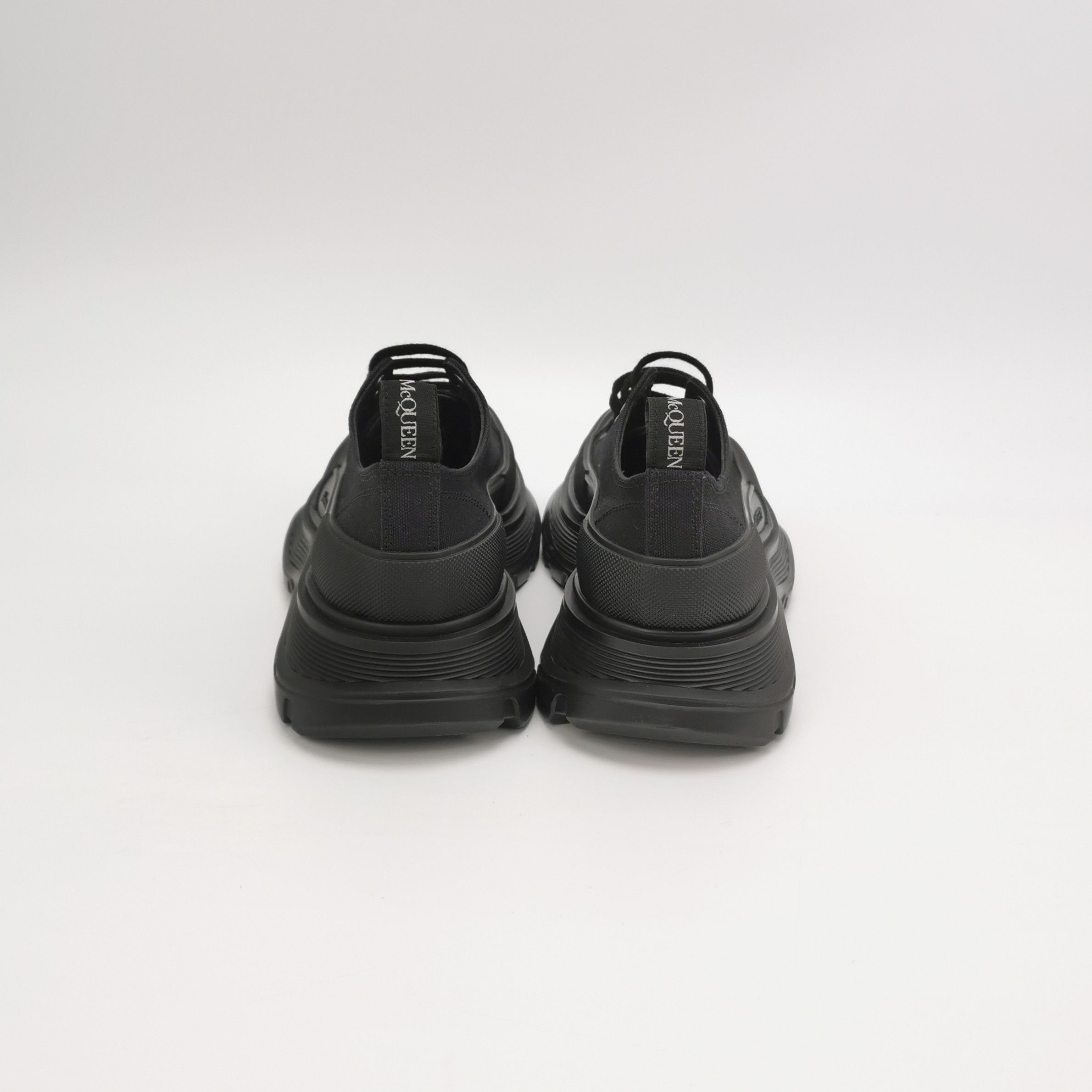 Alexander McQueen Alexander McQueen Women 6 Lowtop Sneakers Size US 6 / IT 36 - 4 Thumbnail