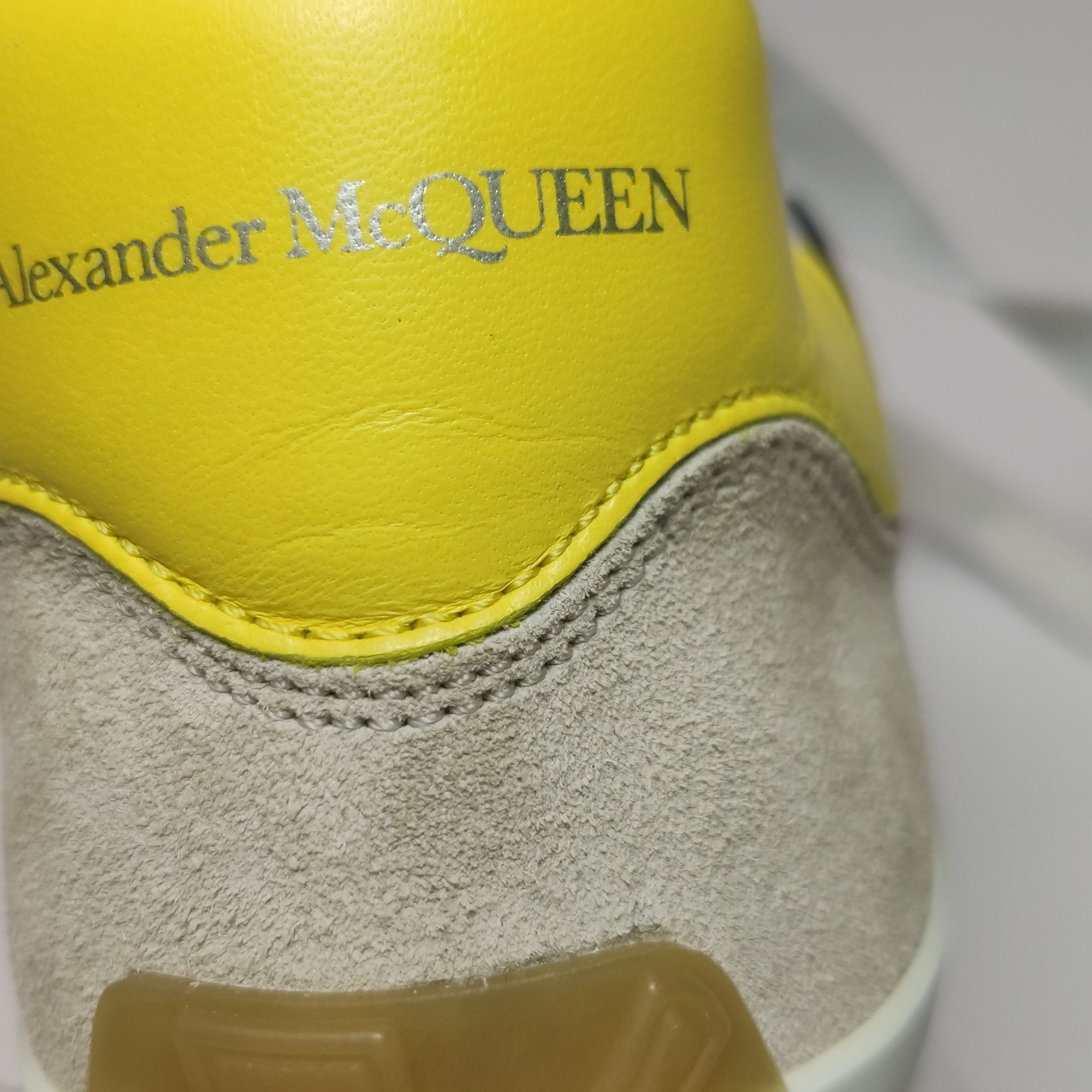 Alexander McQueen Alexander McQueen Women 8 Lowtop Sneakers Size US 8 / IT 38 - 10 Thumbnail