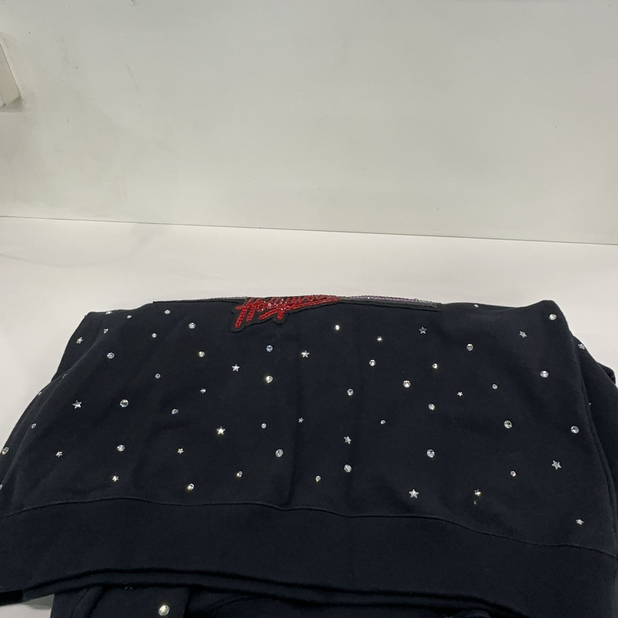 Gucci Gucci x Universal Studios Crystal Logo Sweatshirt Size S Size US S / EU 44-46 / 1 - 10 Thumbnail
