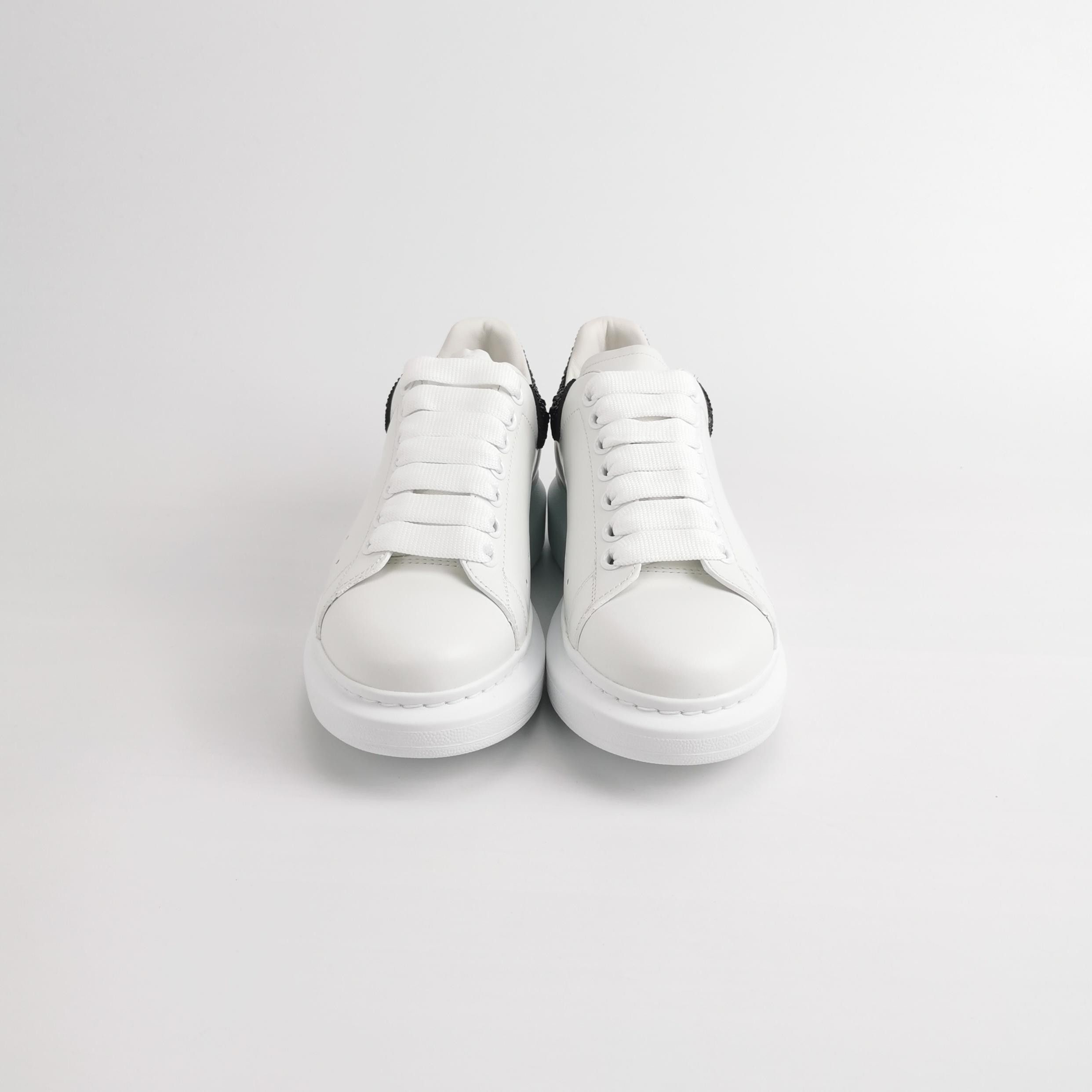 Alexander McQueen Alexander McQueen Women 7 Lowtop Sneakers Size US 7 / IT 37 - 3 Thumbnail