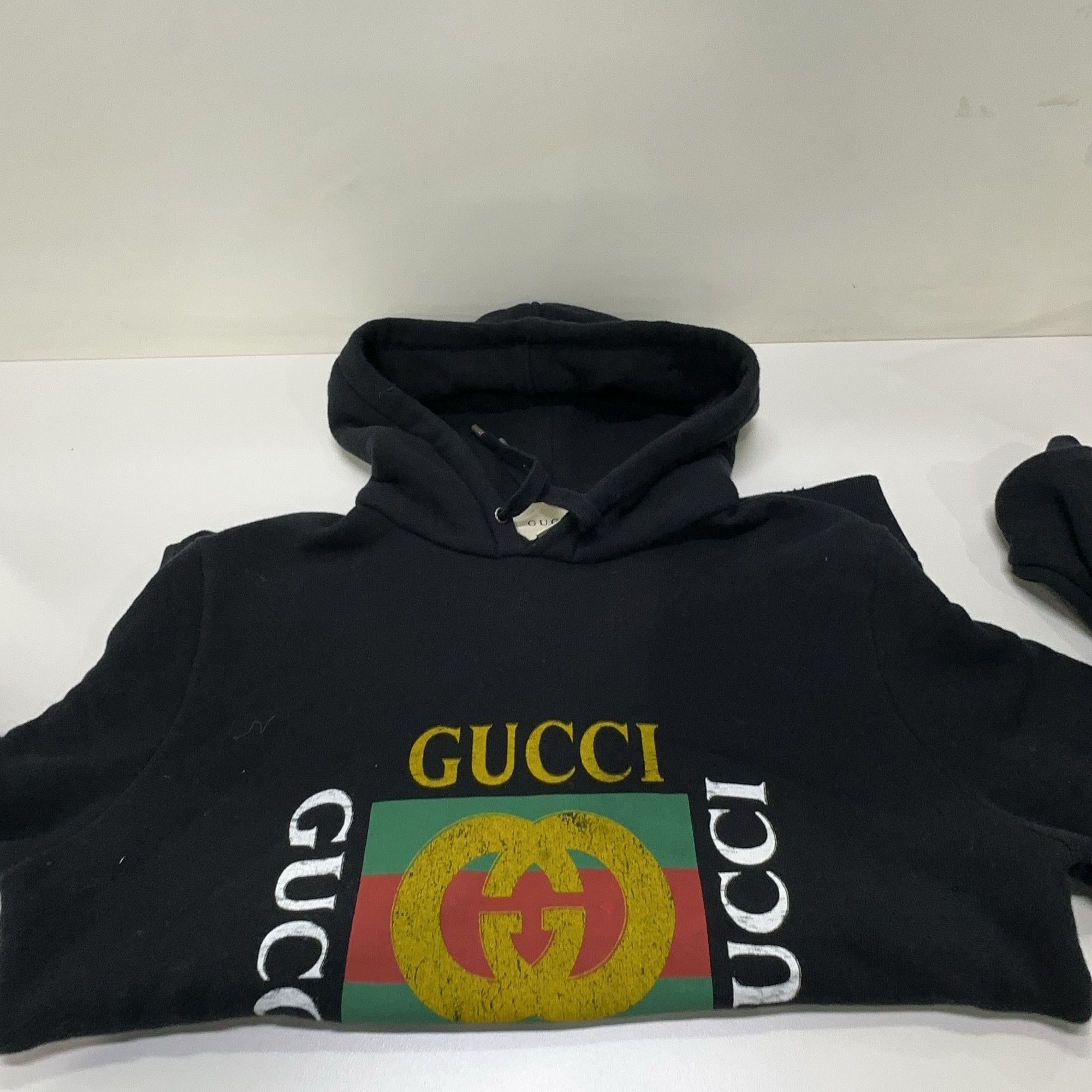 Gucci Gucci Vintage Logo Print Hoodie XS Size US XS / EU 42 / 0 - 11 Thumbnail