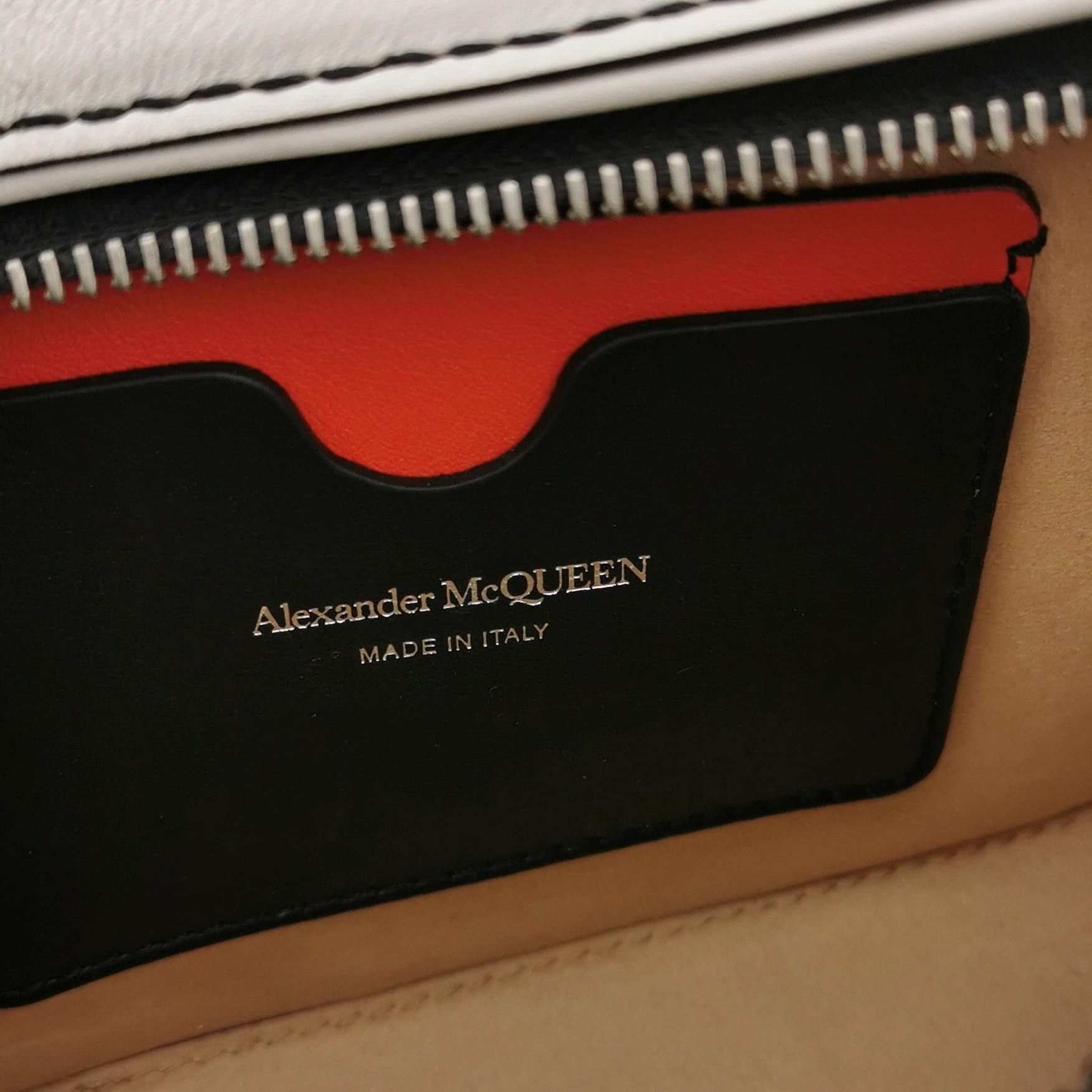 Alexander McQueen Alexander McQueen Women os Crossbody Bags Size ONE SIZE - 8 Thumbnail