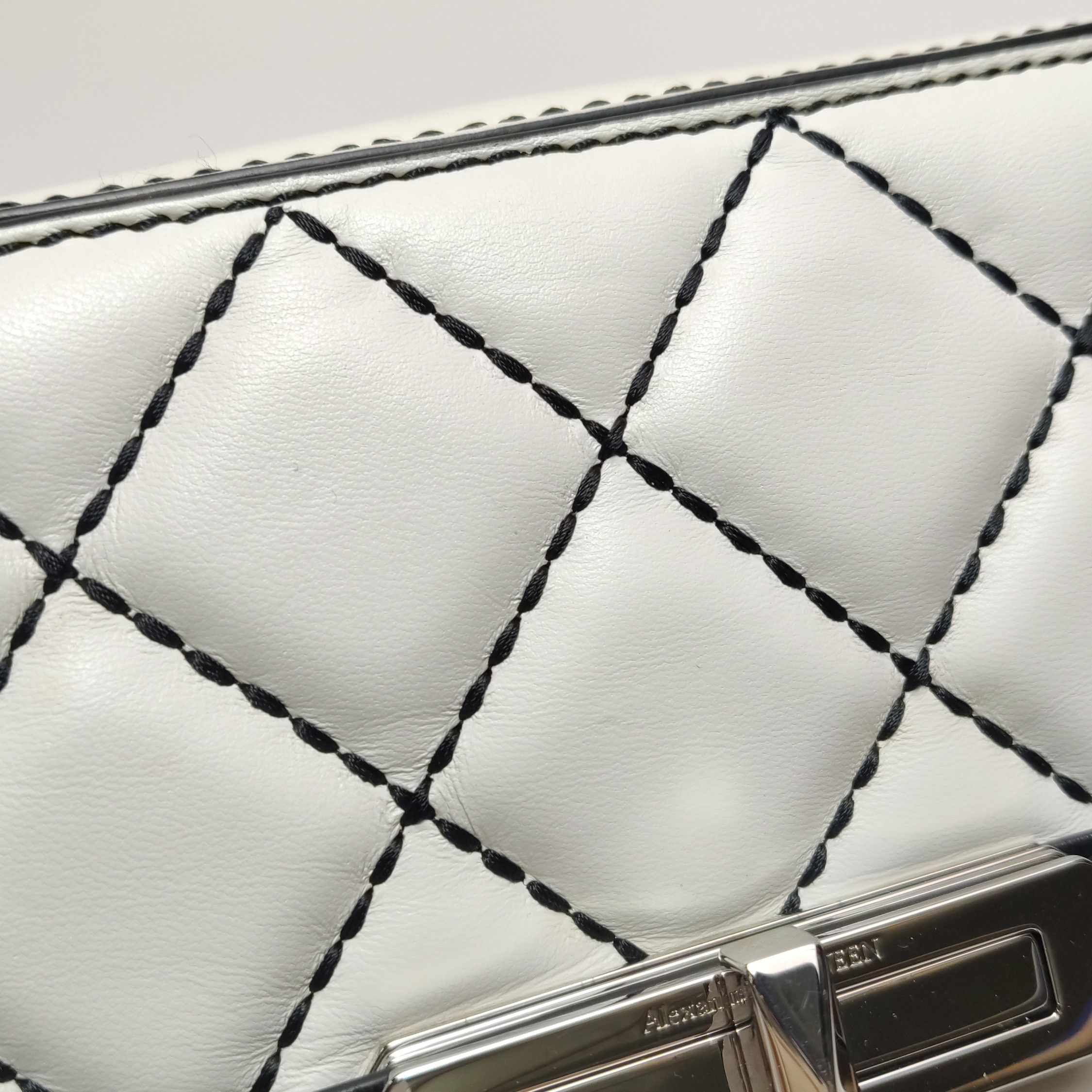 Alexander McQueen Alexander McQueen Women os Crossbody Bags Size ONE SIZE - 18 Thumbnail