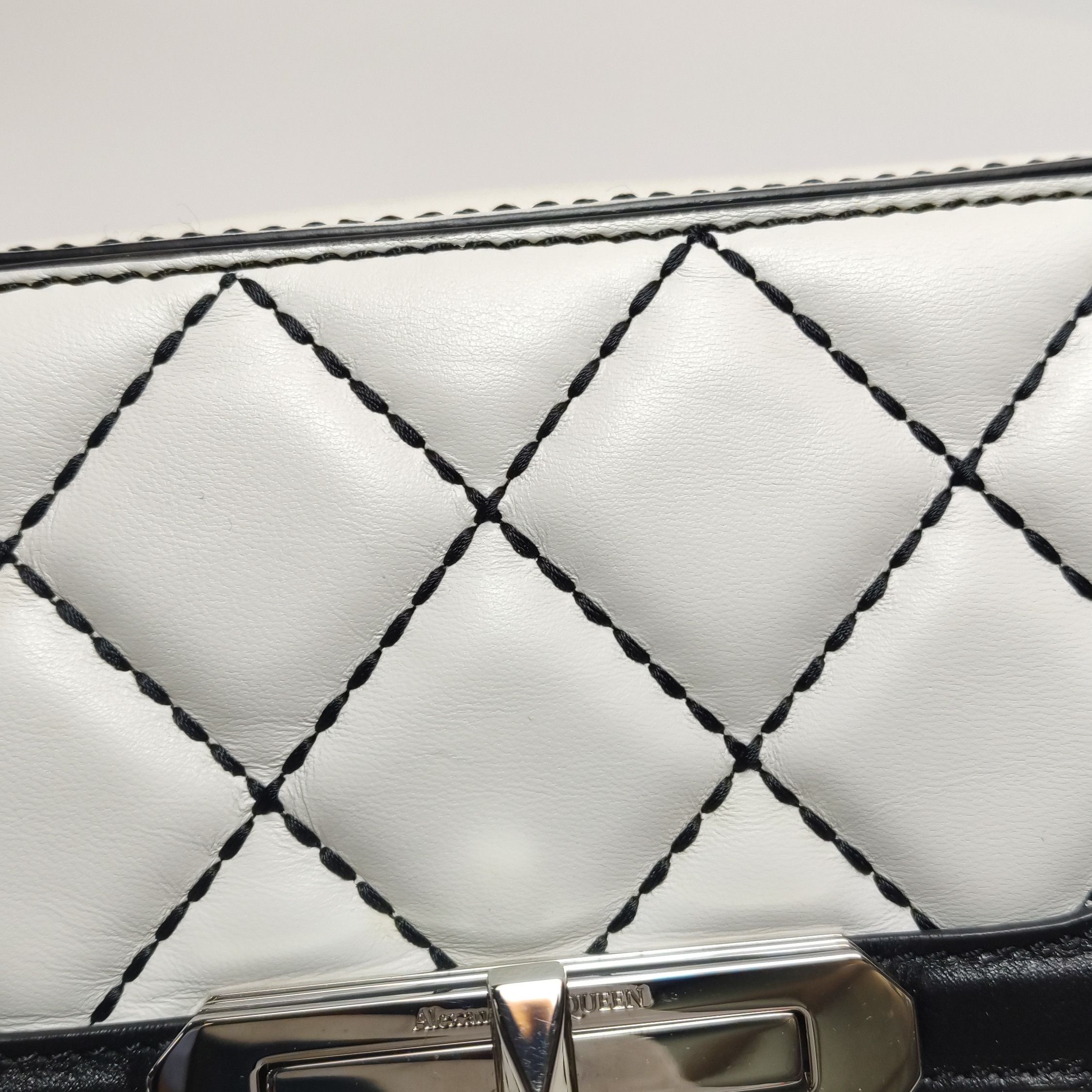 Alexander McQueen Alexander McQueen Women os Crossbody Bags Size ONE SIZE - 19 Thumbnail