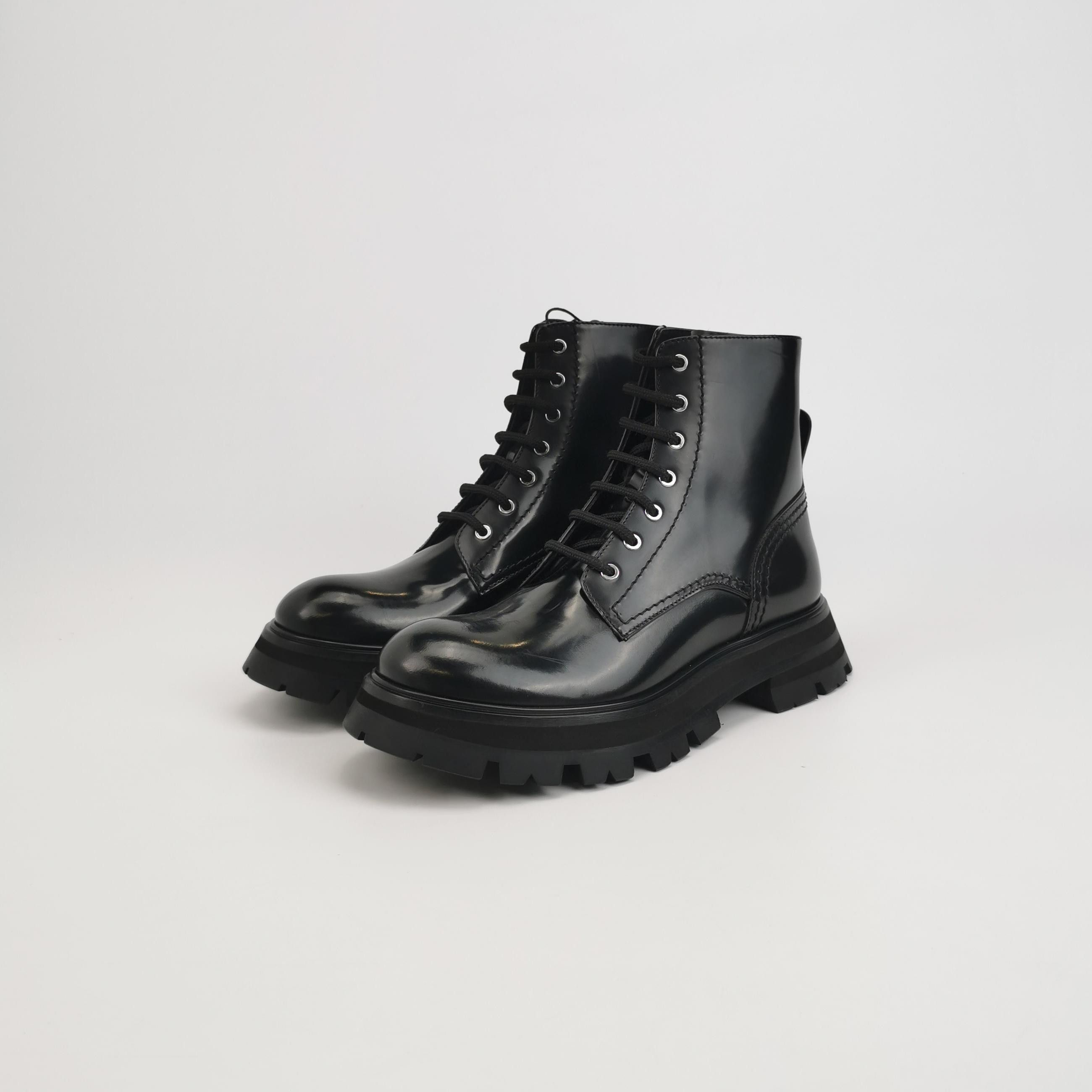 Alexander McQueen Alexander McQueen Women 6 Boots Size US 6 / IT 36 - 2 Thumbnail