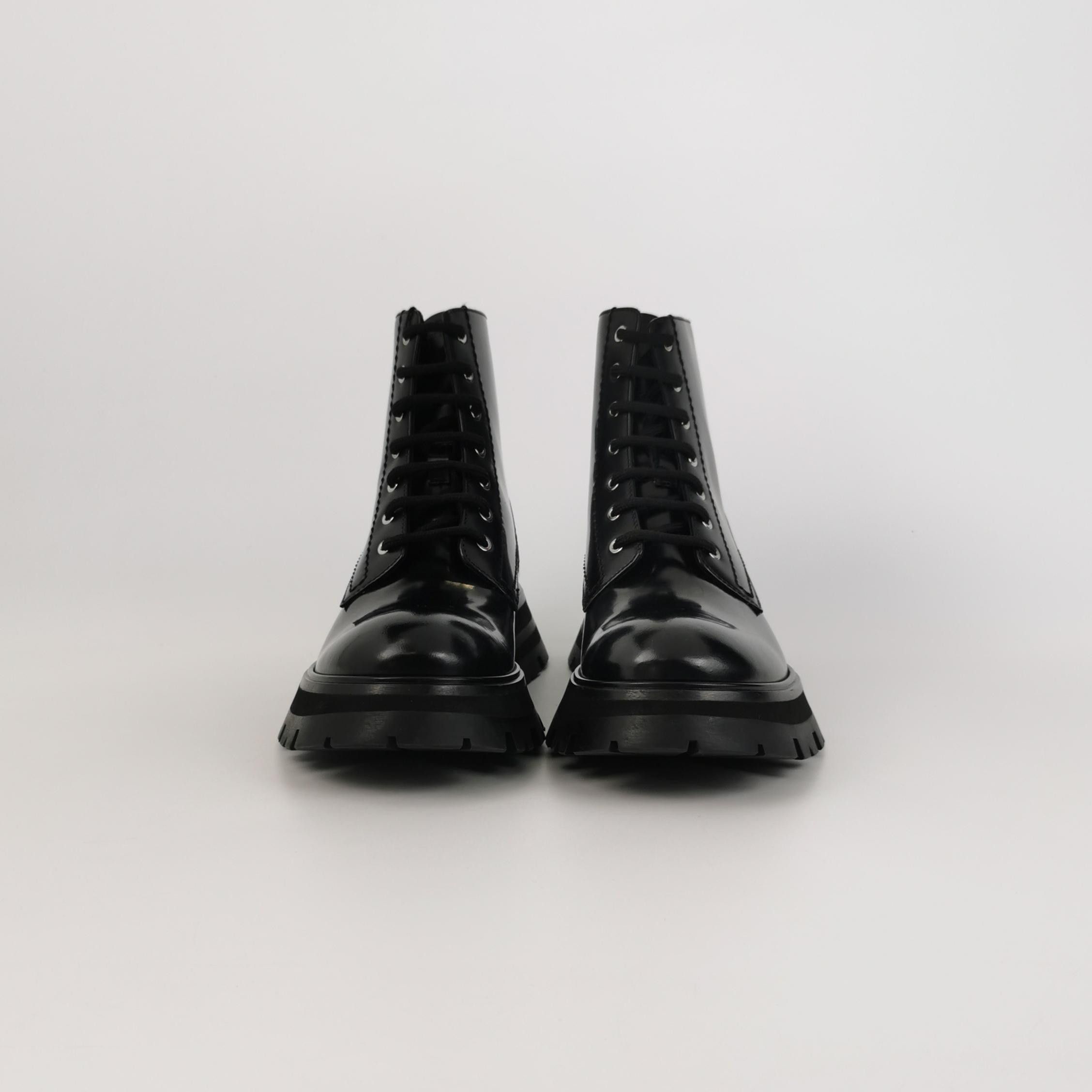 Alexander McQueen Alexander McQueen Women 6 Boots Size US 6 / IT 36 - 3 Thumbnail
