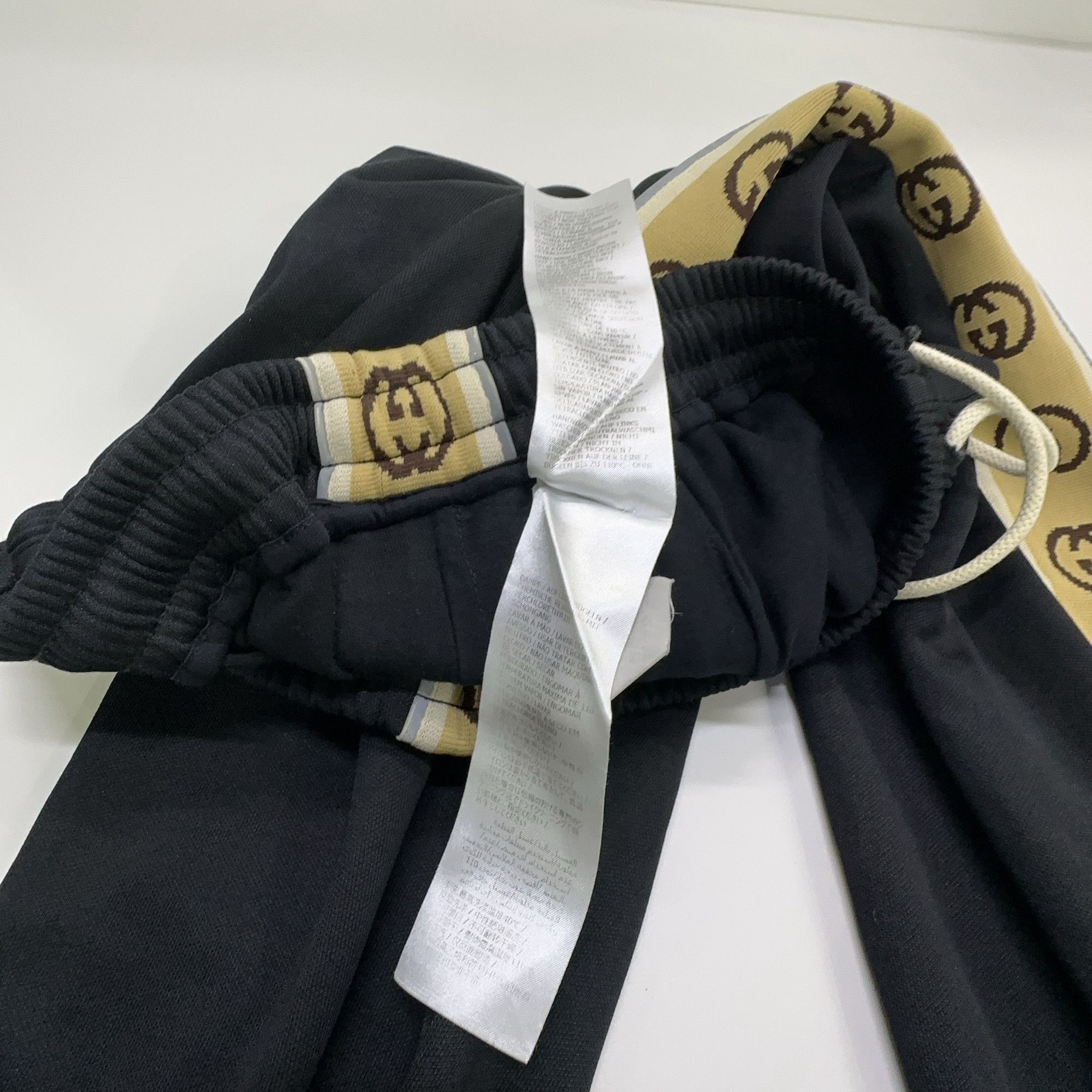 Gucci Gucci Side Logo Tape Sweatpants Size M Size US 32 / EU 48 - 9 Thumbnail