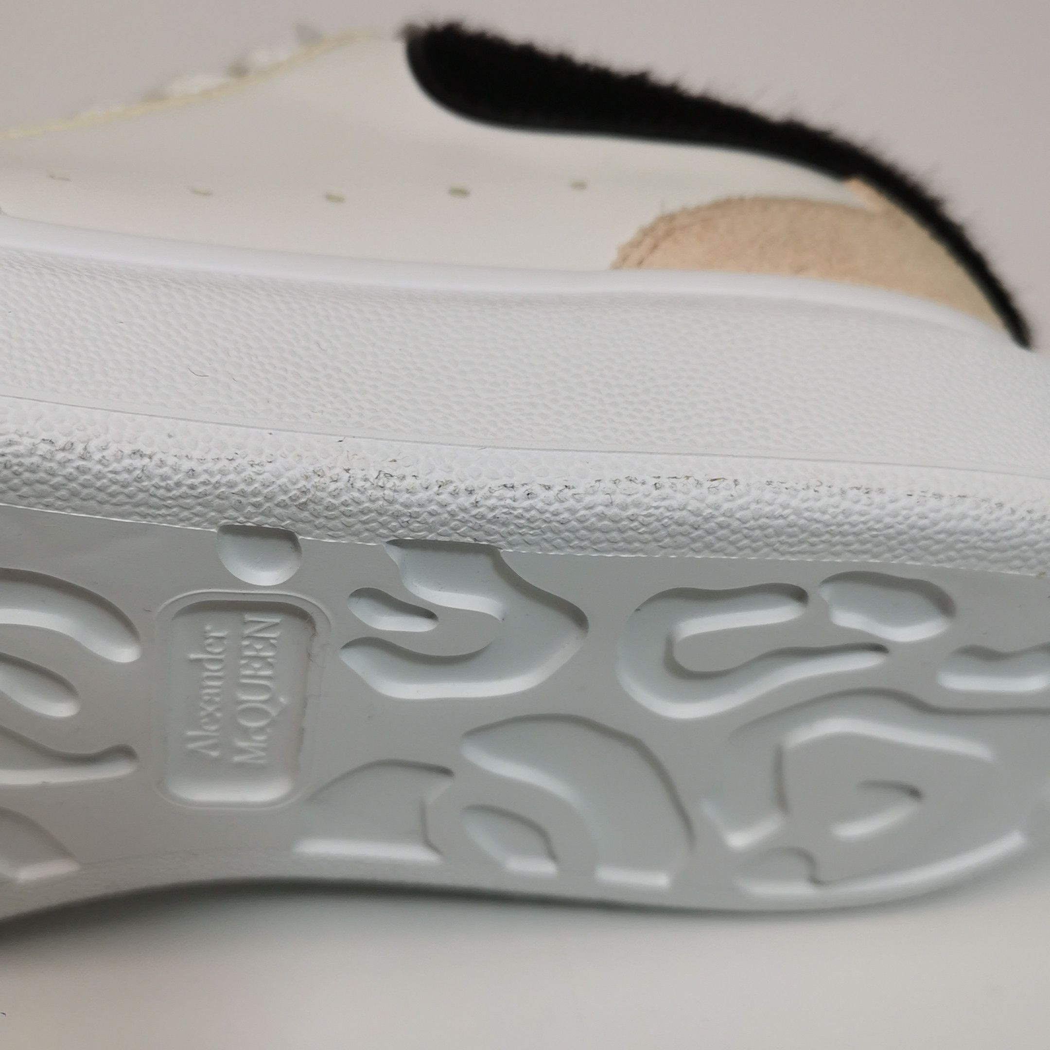 Alexander McQueen Alexander McQueen Women 6 Lowtop Sneakers Size US 6 / IT 36 - 10 Thumbnail