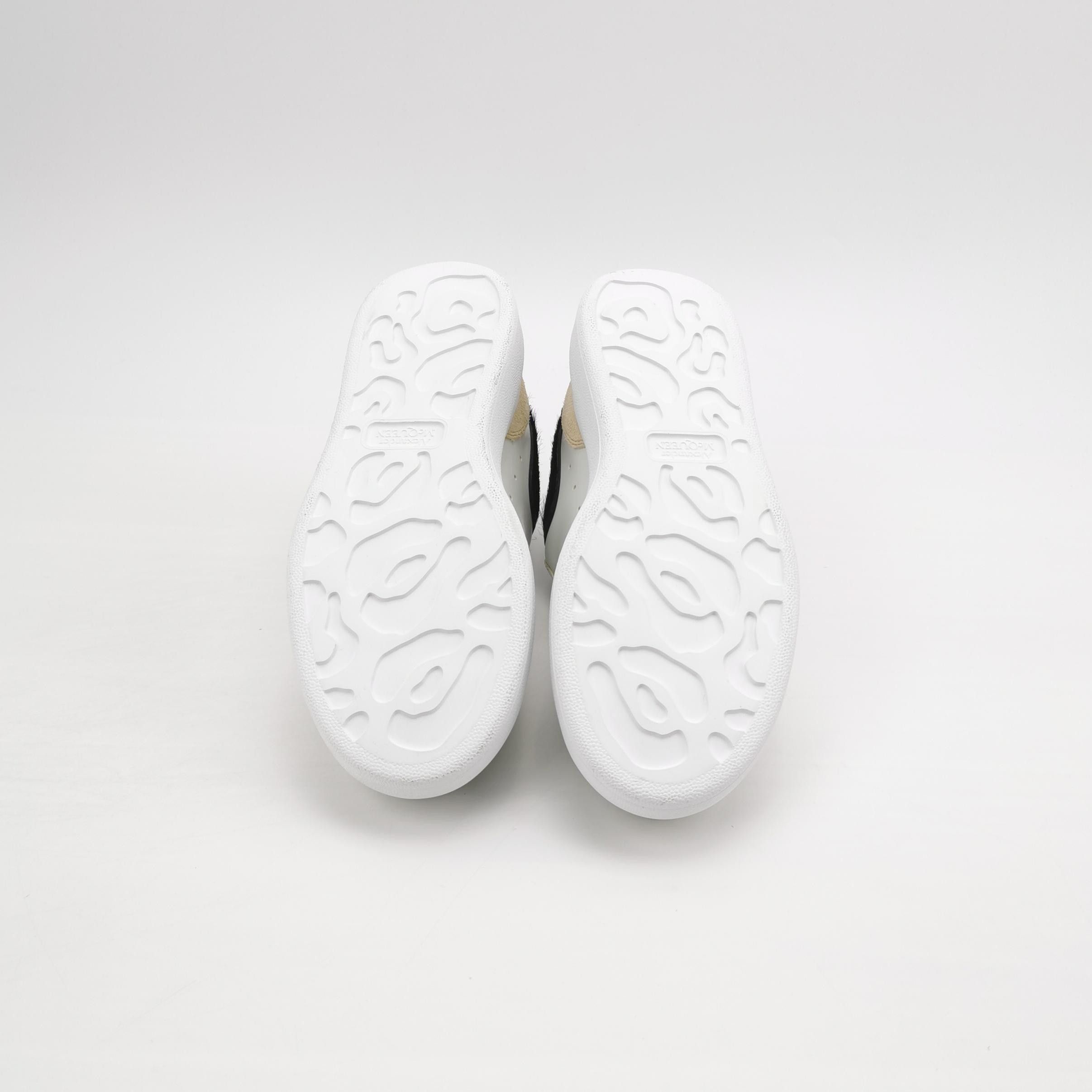 Alexander McQueen Alexander McQueen Women 6 Lowtop Sneakers Size US 6 / IT 36 - 5 Thumbnail