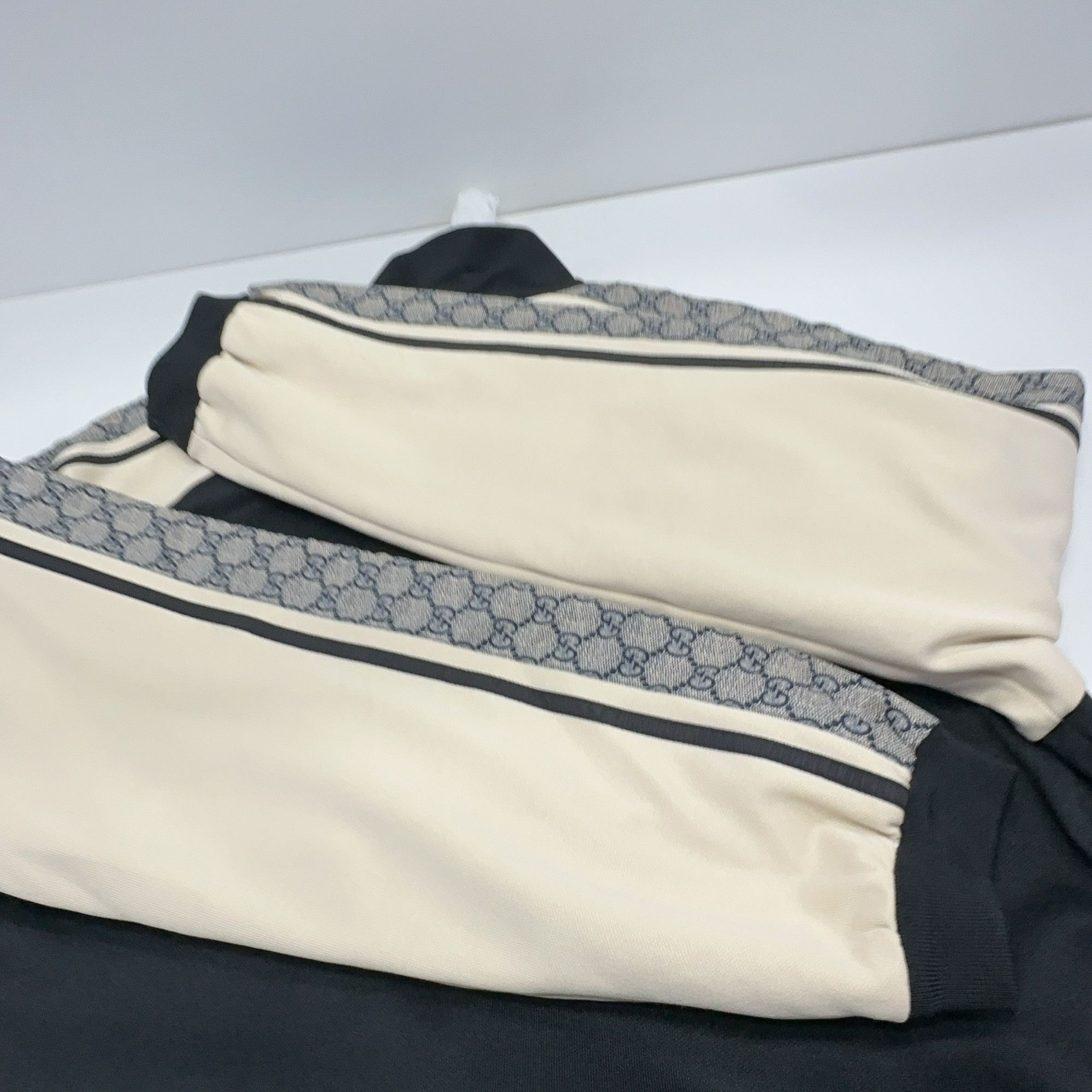 Gucci Gucci GG Monogram Panel Track Jacket L Size US L / EU 52-54 / 3 - 9 Thumbnail
