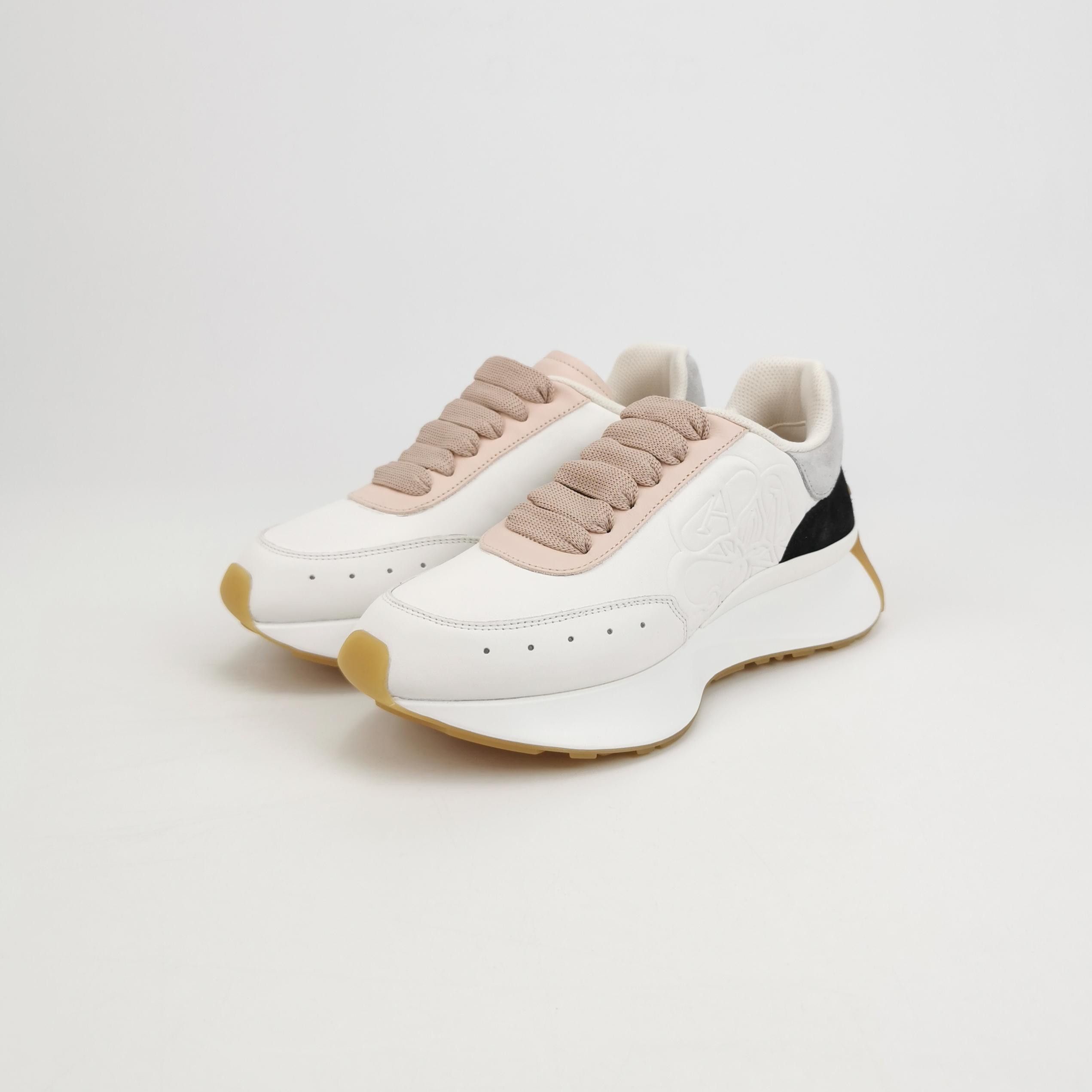 Alexander McQueen Alexander McQueen Women 6 Lowtop Sneakers Size US 6 / IT 36 - 2 Thumbnail
