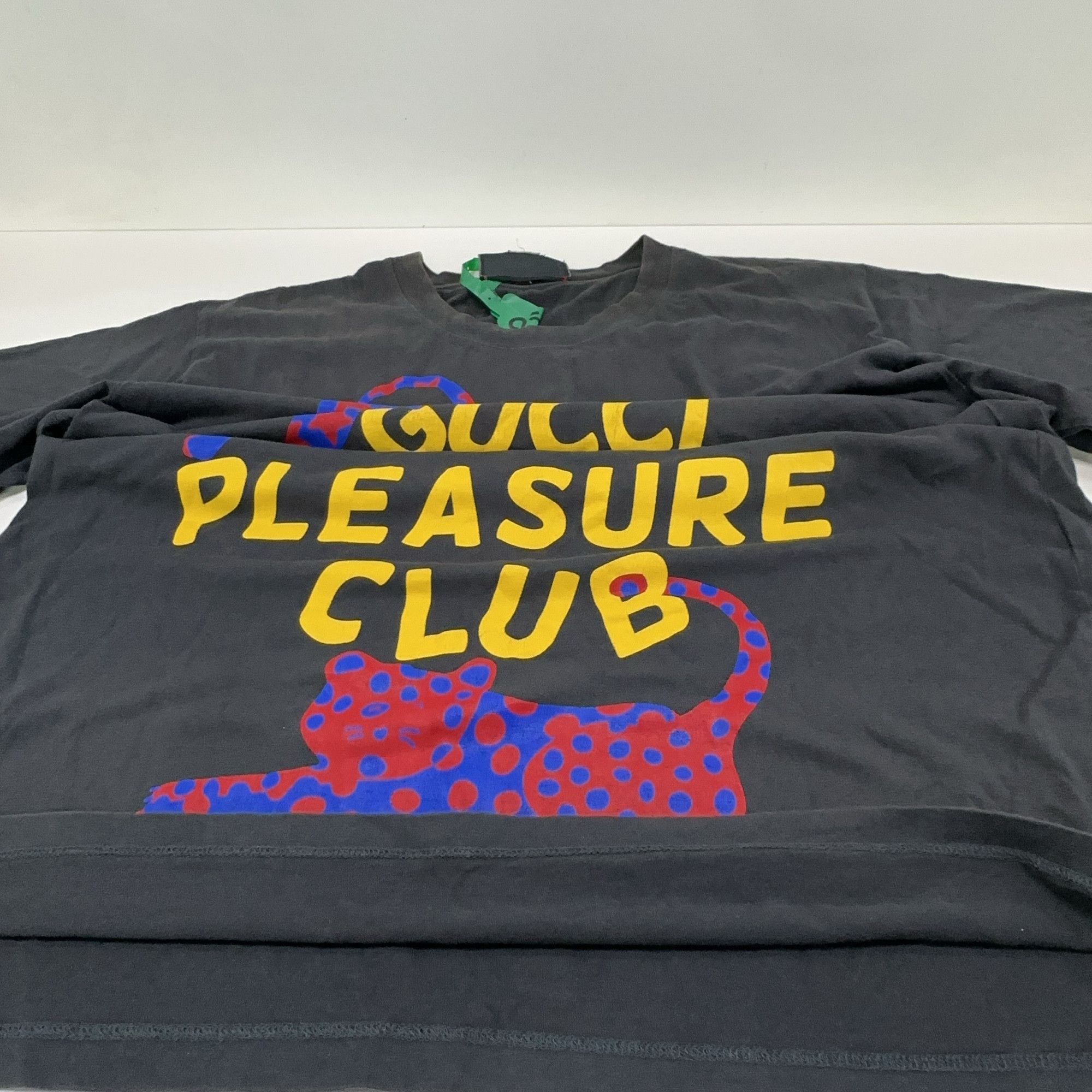 Gucci Gucci Lovers Pleasure Club Graphic T-Shirt L Size US L / EU 52-54 / 3 - 8 Thumbnail