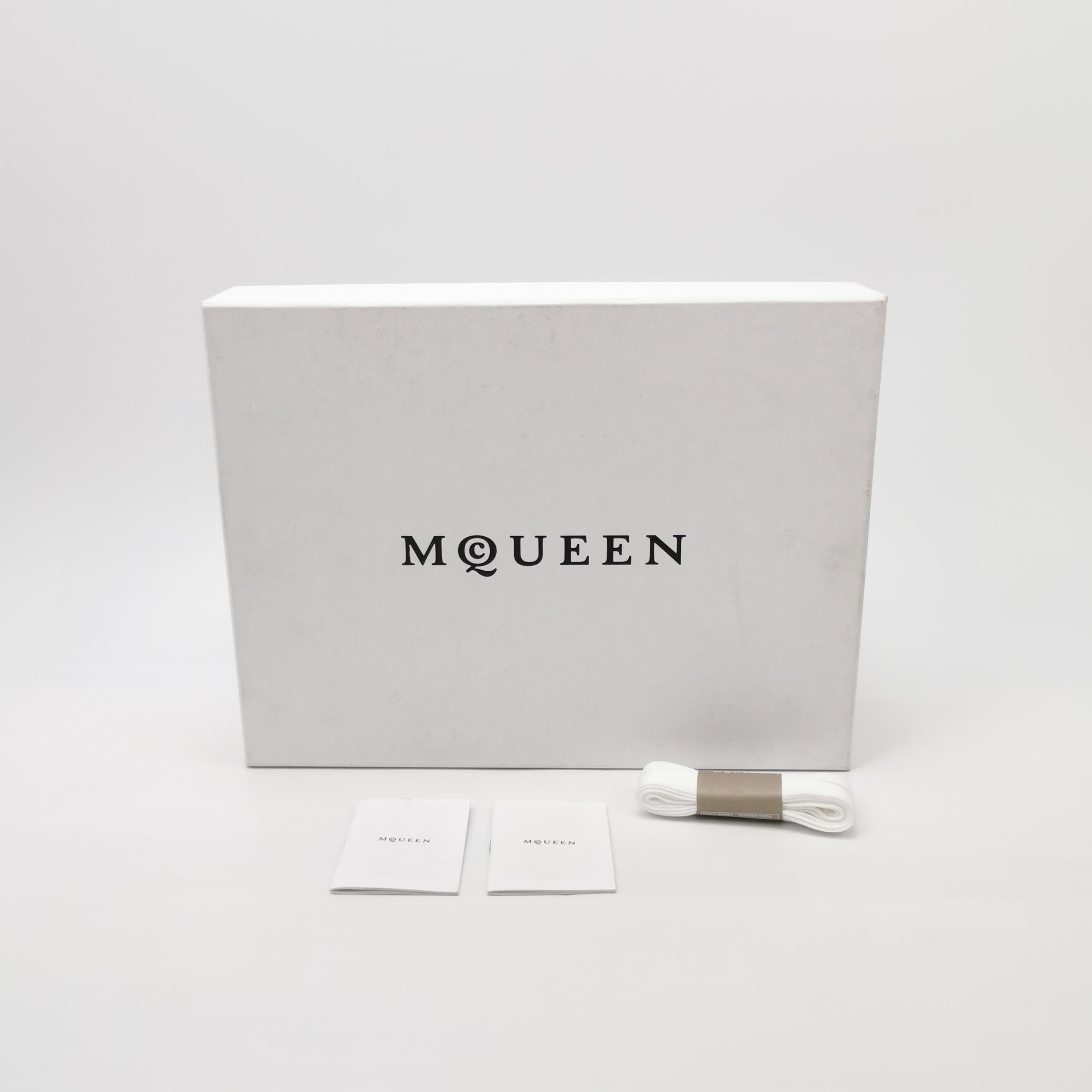 Alexander McQueen Alexander McQueen Women 6 Lowtop Sneakers Size US 6 / IT 36 - 6 Thumbnail