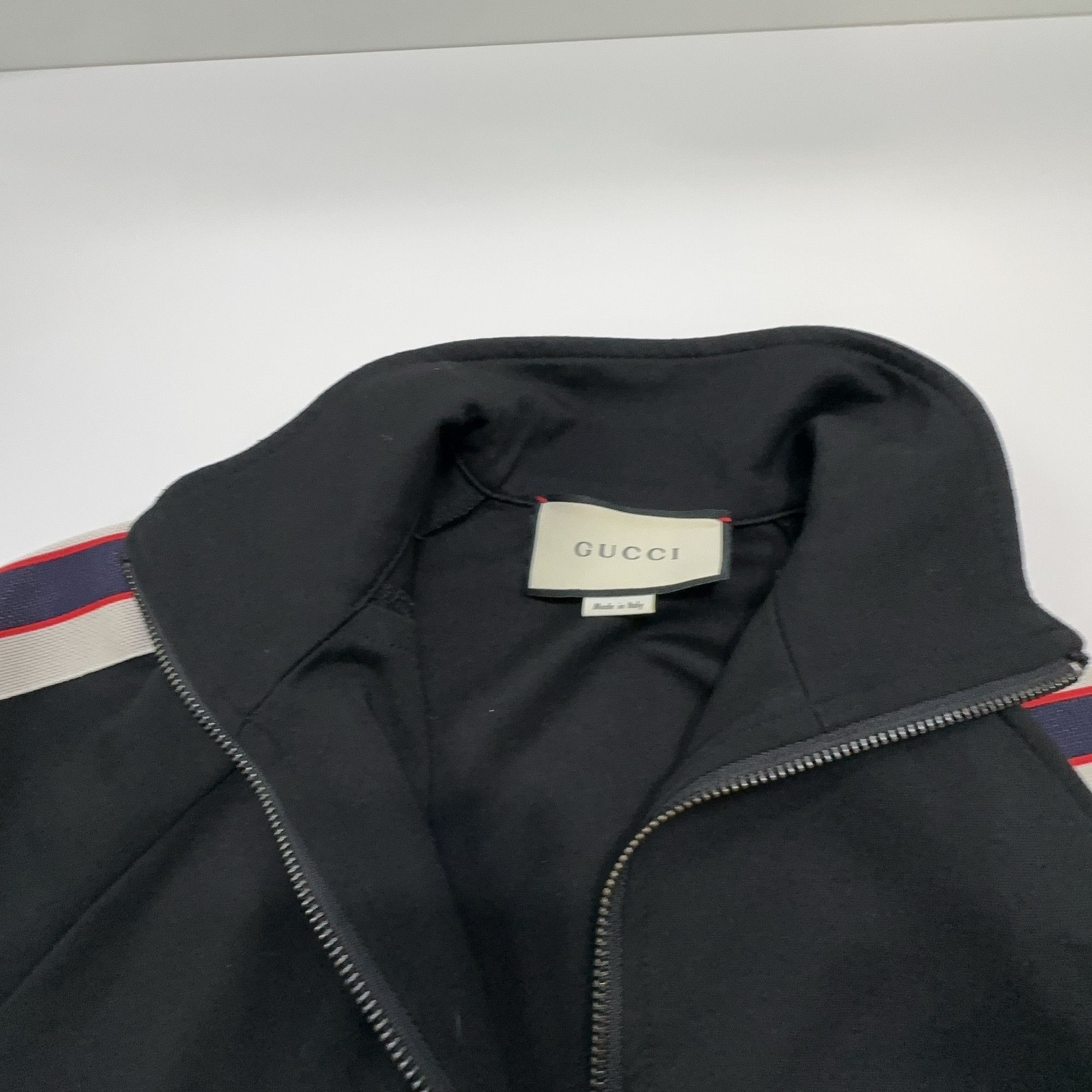 Gucci Gucci Side Stripe Logo Track Jacket Size S Size US S / EU 44-46 / 1 - 7 Thumbnail