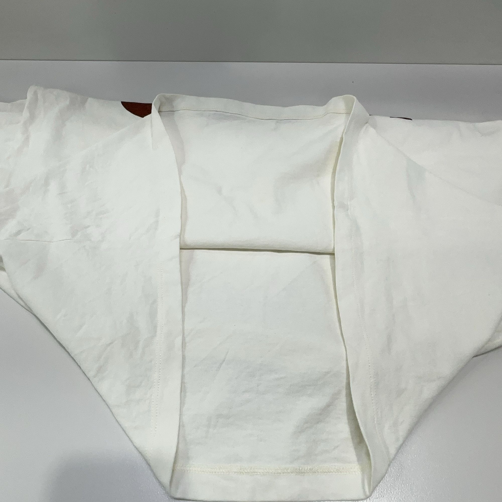 Gucci Gucci Skunk Logo Long Sleeve T-Shirt White Size S Size US S / EU 44-46 / 1 - 15 Thumbnail