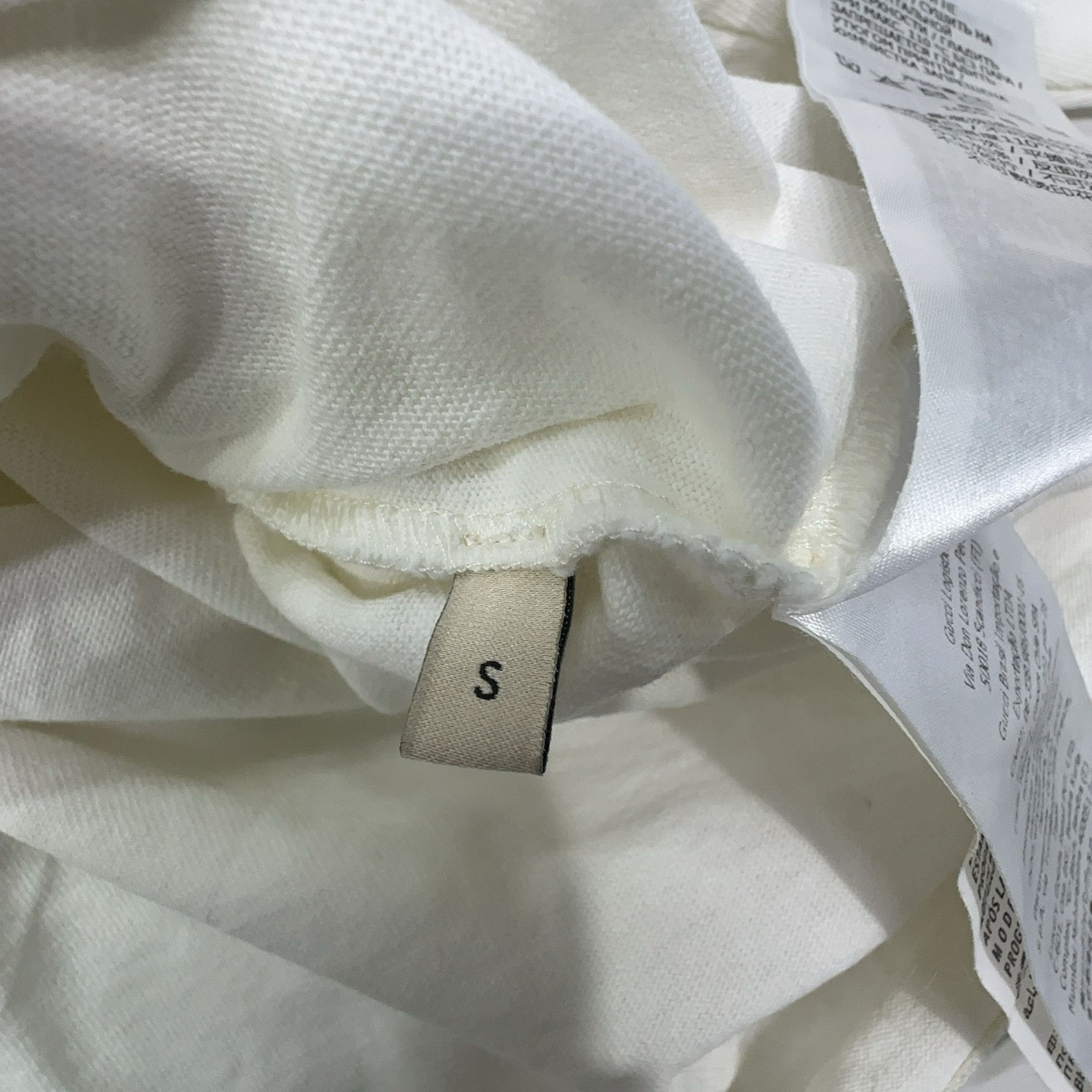 Gucci Gucci Skunk Logo Long Sleeve T-Shirt White Size S Size US S / EU 44-46 / 1 - 7 Thumbnail