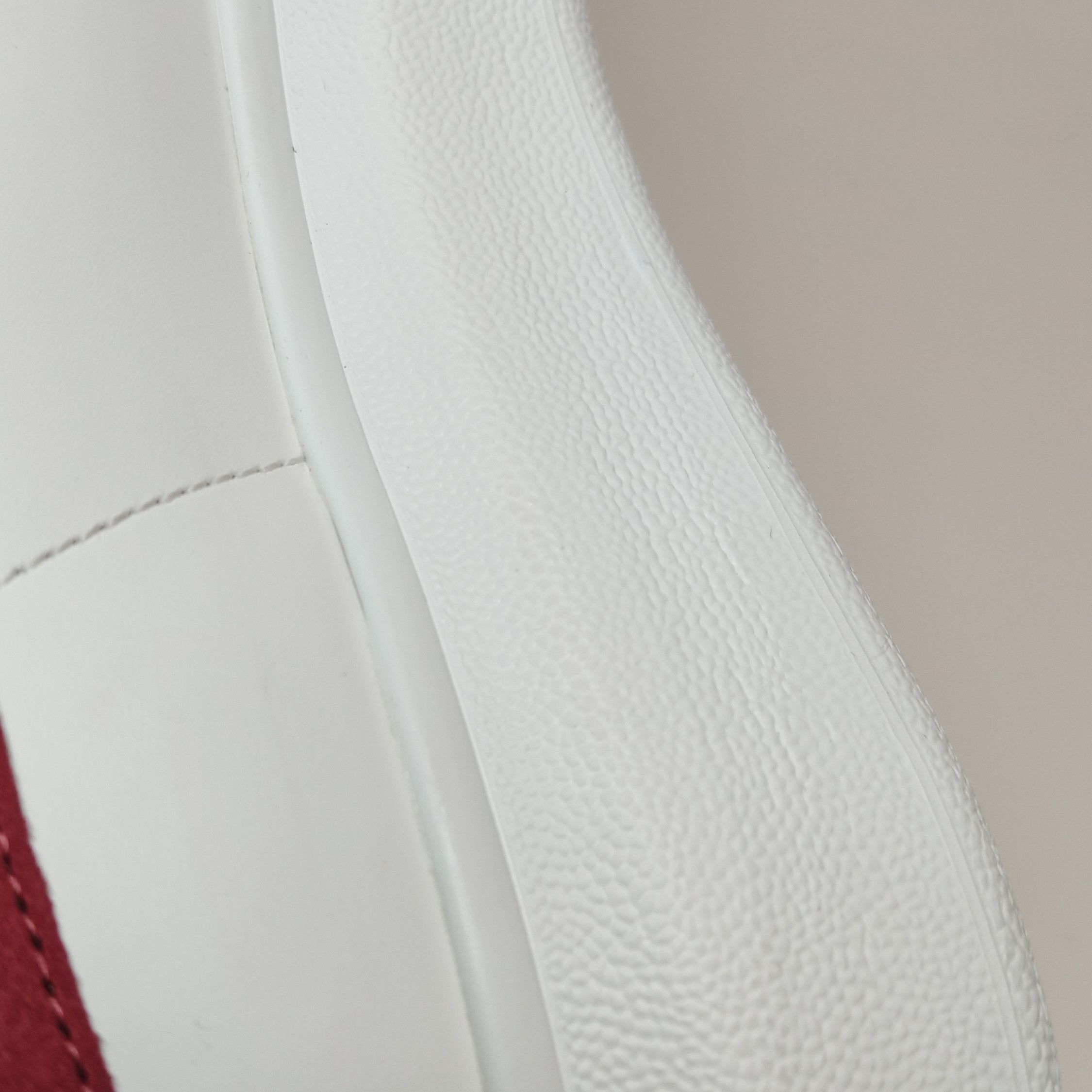 Alexander McQueen Alexander McQueen Women 6 Lowtop Sneakers Size US 6 / IT 36 - 7 Thumbnail