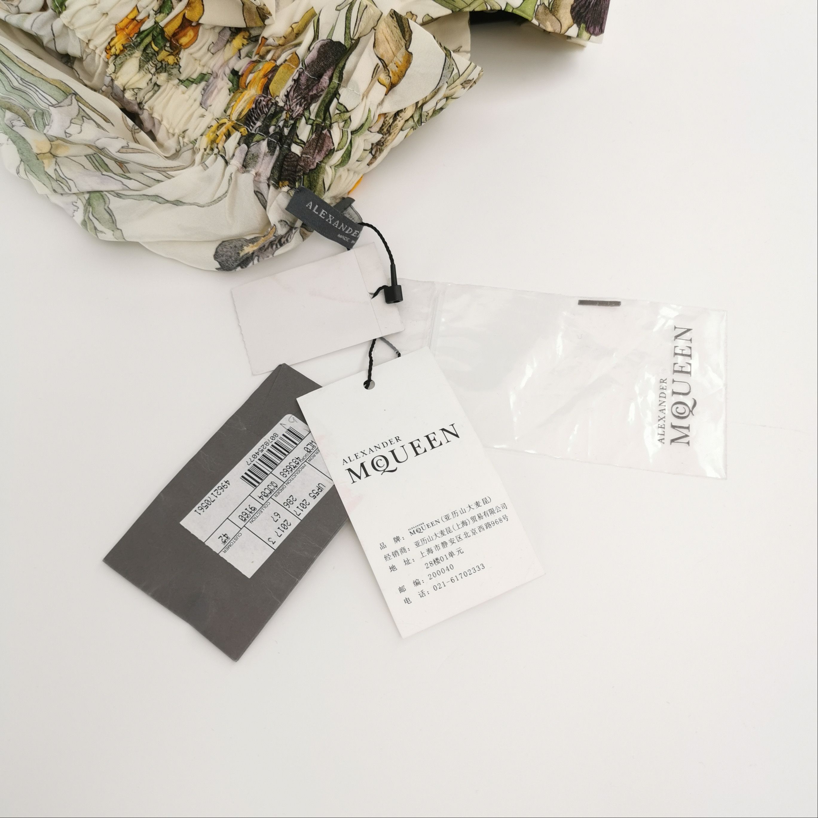 Alexander McQueen Alexander McQueen Women m Short Sleeve Shirts Size M / US 6-8 / IT 42-44 - 4 Thumbnail