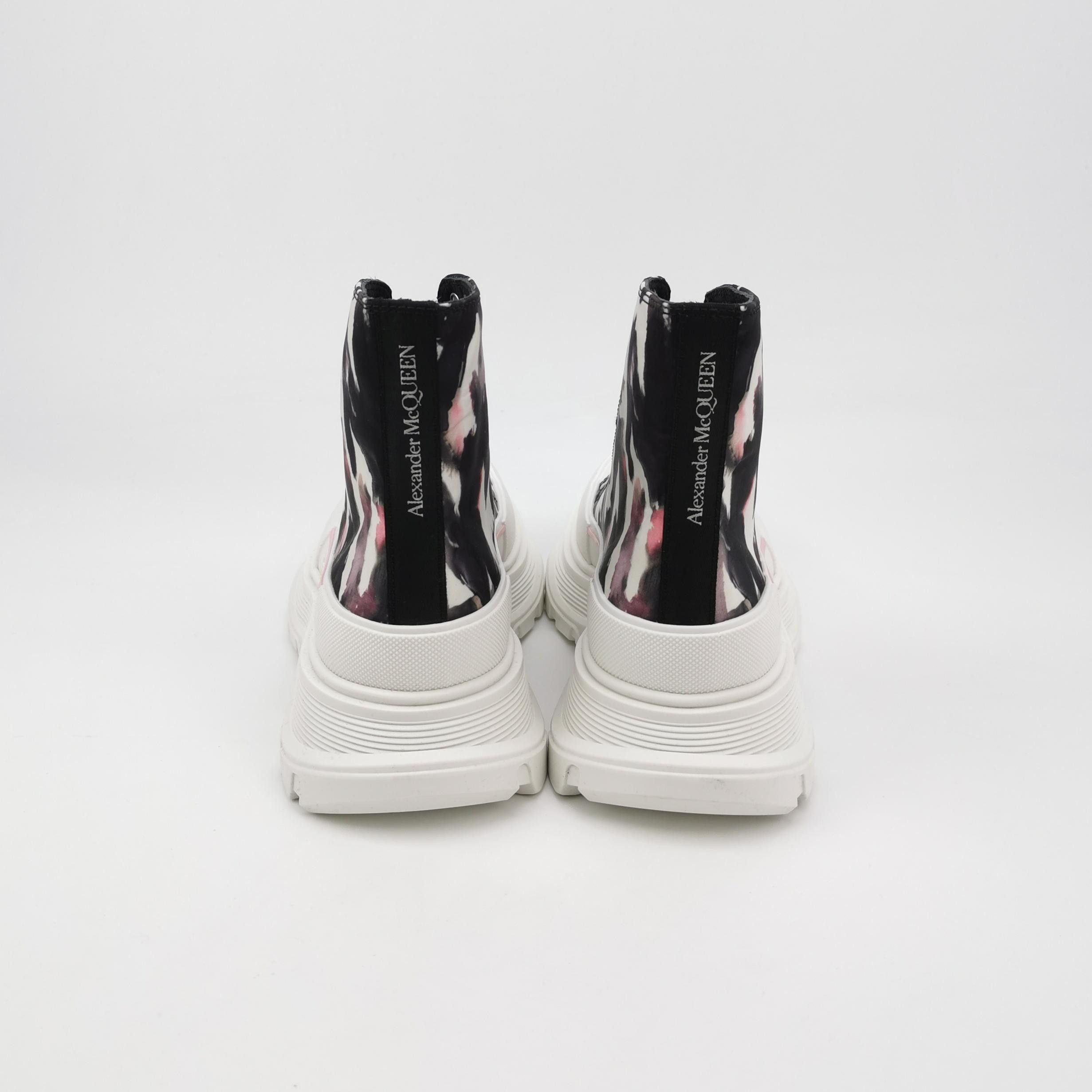 Alexander McQueen Alexander McQueen Women 7 Lowtop Sneakers Size US 7 / IT 37 - 4 Thumbnail