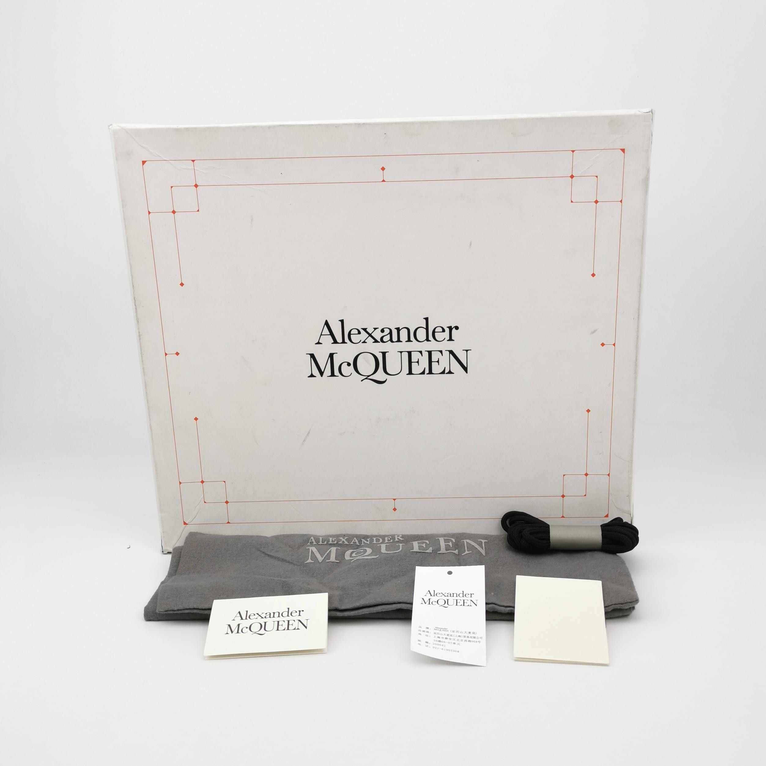 Alexander McQueen Alexander McQueen Women 6 Boots Size US 6 / IT 36 - 6 Thumbnail