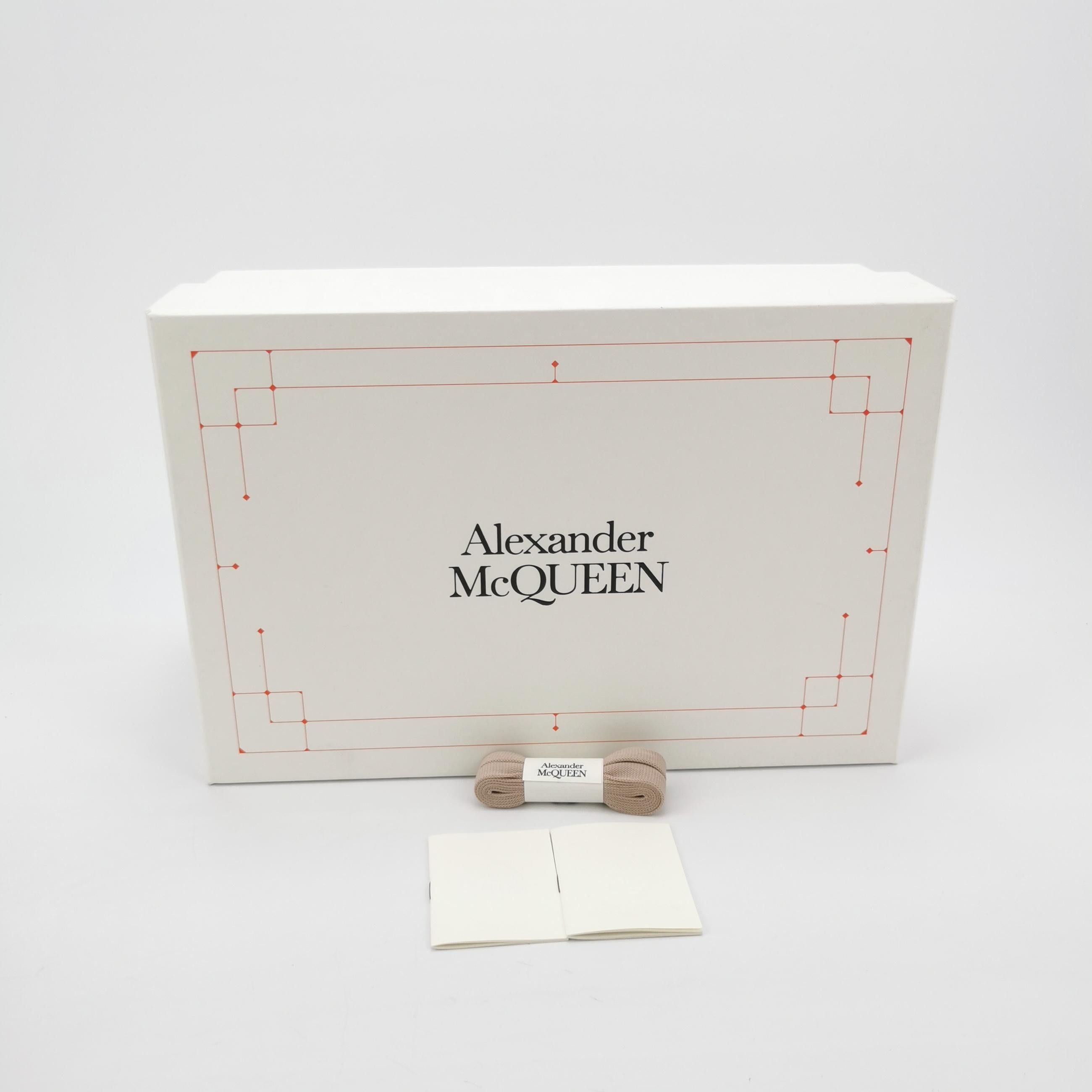 Alexander McQueen Alexander McQueen Women 9 Lowtop Sneakers Size US 9 / IT 39 - 6 Thumbnail