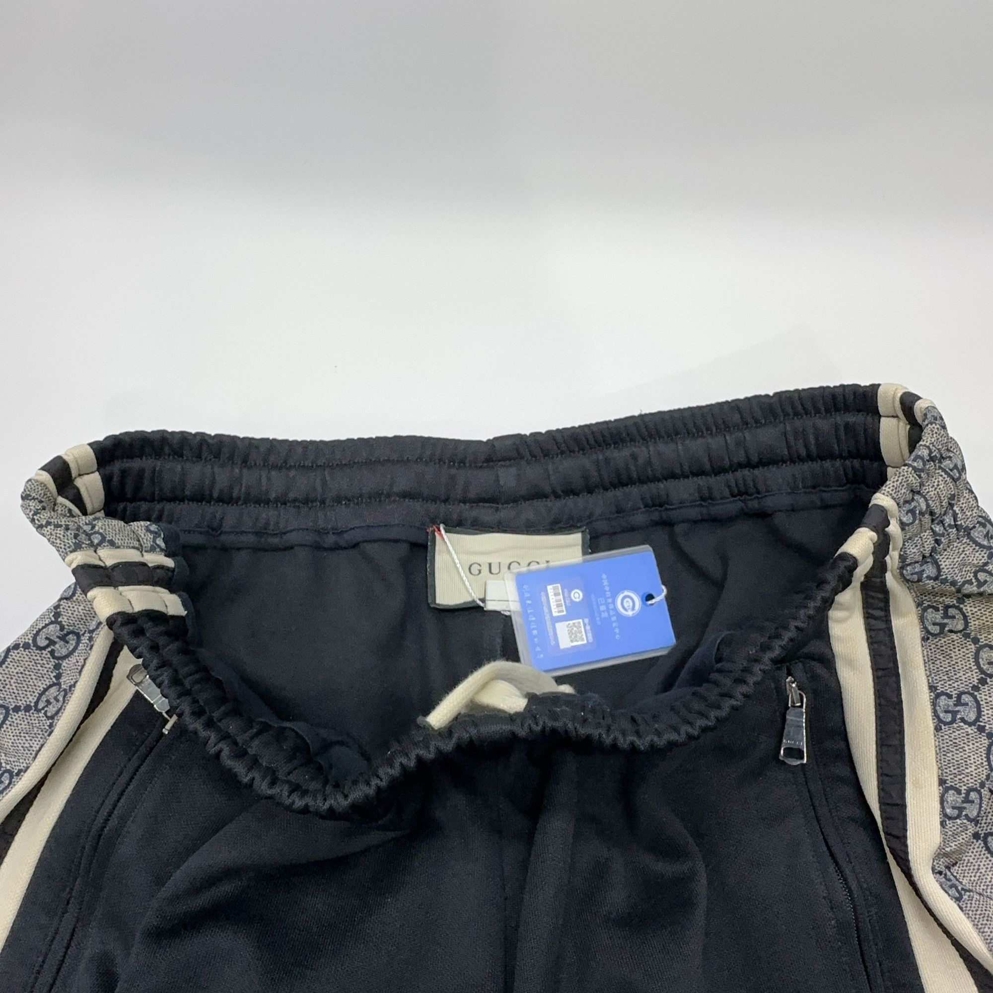 Gucci Gucci GG Logo Technical Jersey Jogging Pants Size M Size US 32 / EU 48 - 14 Thumbnail