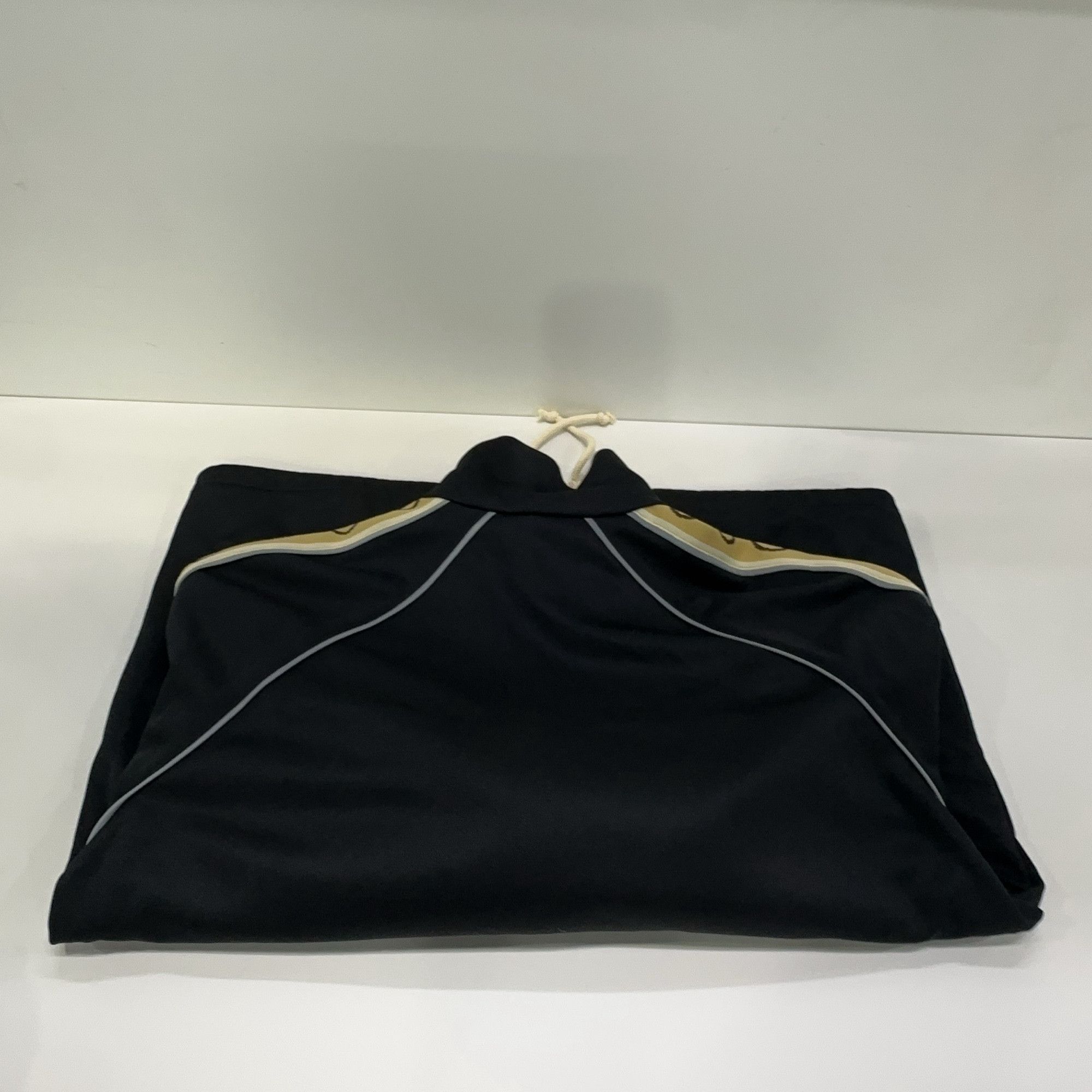 Gucci Gucci Logo Stripe Track Jacket Size S Size US S / EU 44-46 / 1 - 14 Thumbnail