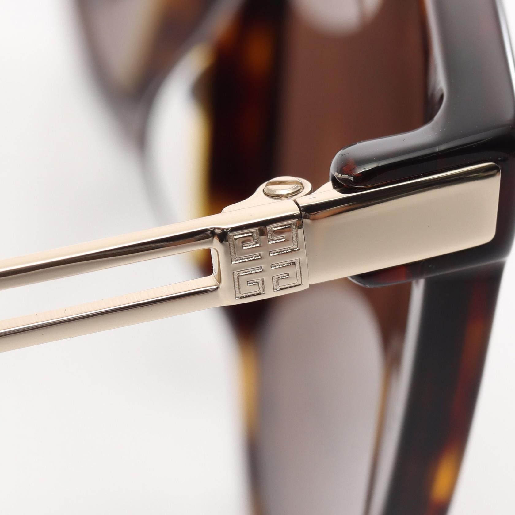 Givenchy Givenchy Givenchy Sunglasses Plastic / Synthetic Sunglasses DUTY FREE for USA Size ONE SIZE - 7 Thumbnail
