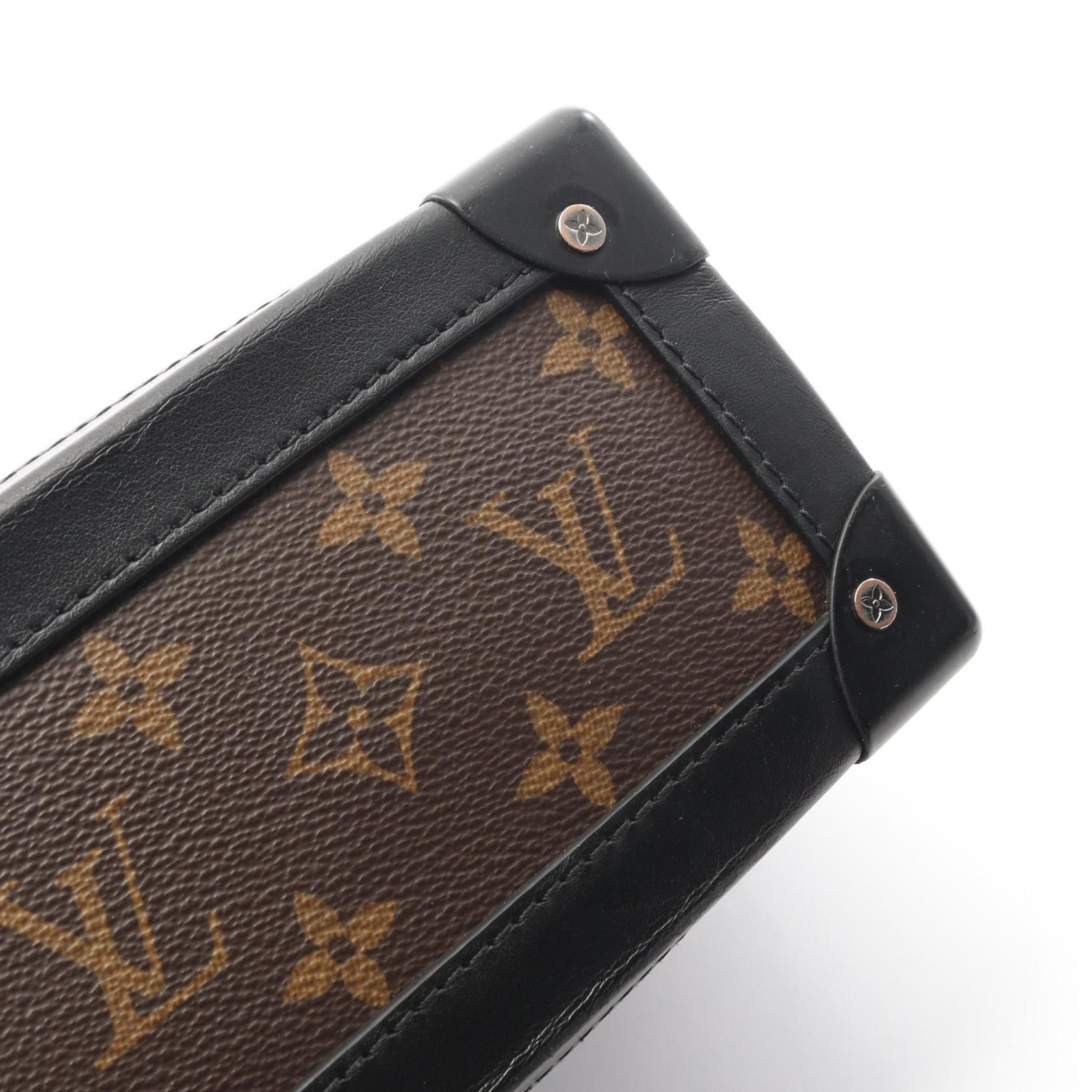 Louis Vuitton Louis Vuitton Louis Vuitton Soft Trunk LV Friend Monogram Macassar Shoulder Bag Textile Shoulder Bag M45619 DUTY FREE for USA Size ONE SIZE - 9 Thumbnail