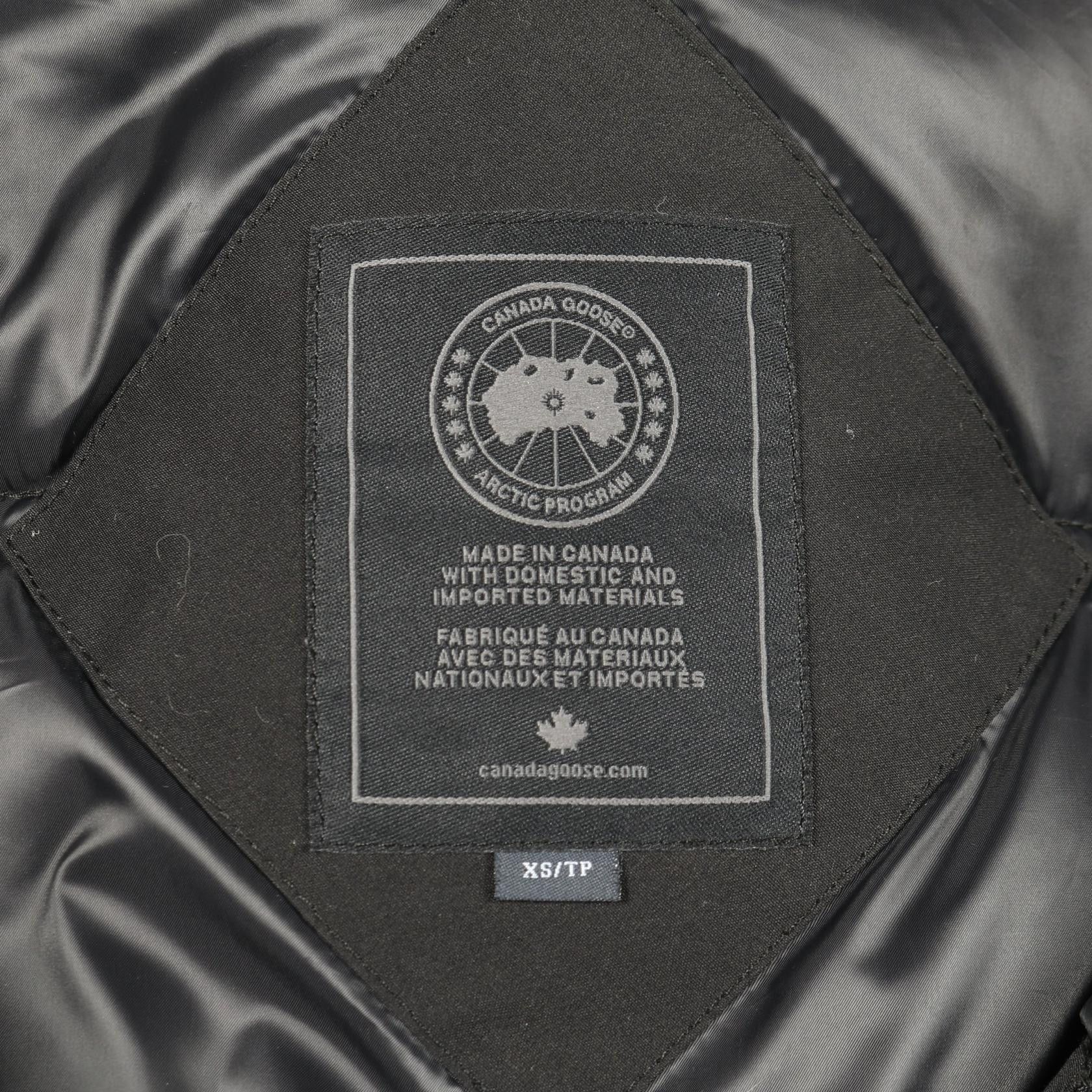Canada Goose Canada Goose Canada Goose CHATEAU PARKA BLACK LABEL HERITAGE Down Jacket Textile Outerwear DUTY FREE for USA Size ONE SIZE - 3 Thumbnail