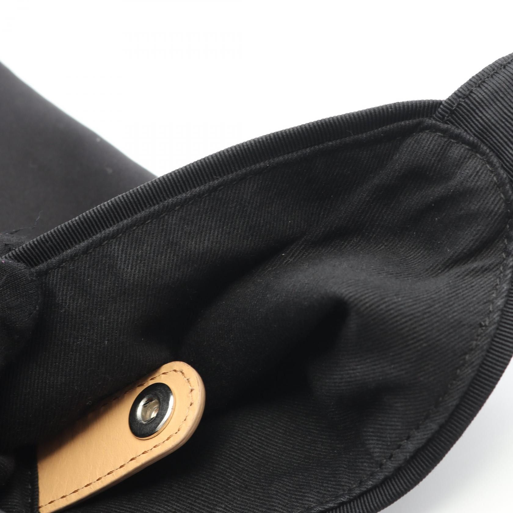 Maison Margiela MM6 Maison Margiela MM6 Japanese Nylon Shoulder Bag Textile Shoulder Bag SB6WD0022 DUTY FREE for USA Size ONE SIZE - 8 Thumbnail
