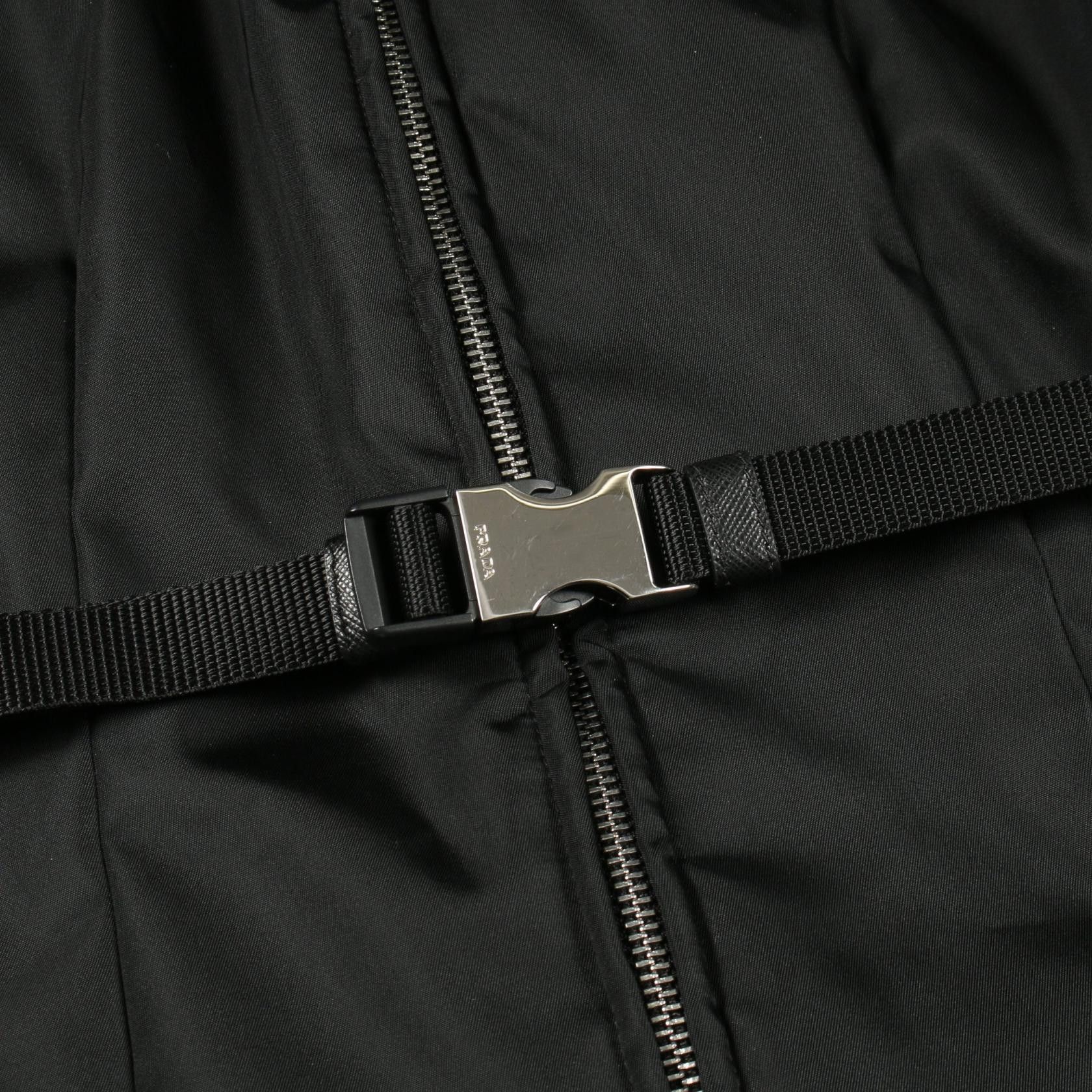 Prada Prada Prada Re-Nylon Down Jacket Textile Outerwear DUTY FREE for USA Size ONE SIZE - 8 Thumbnail