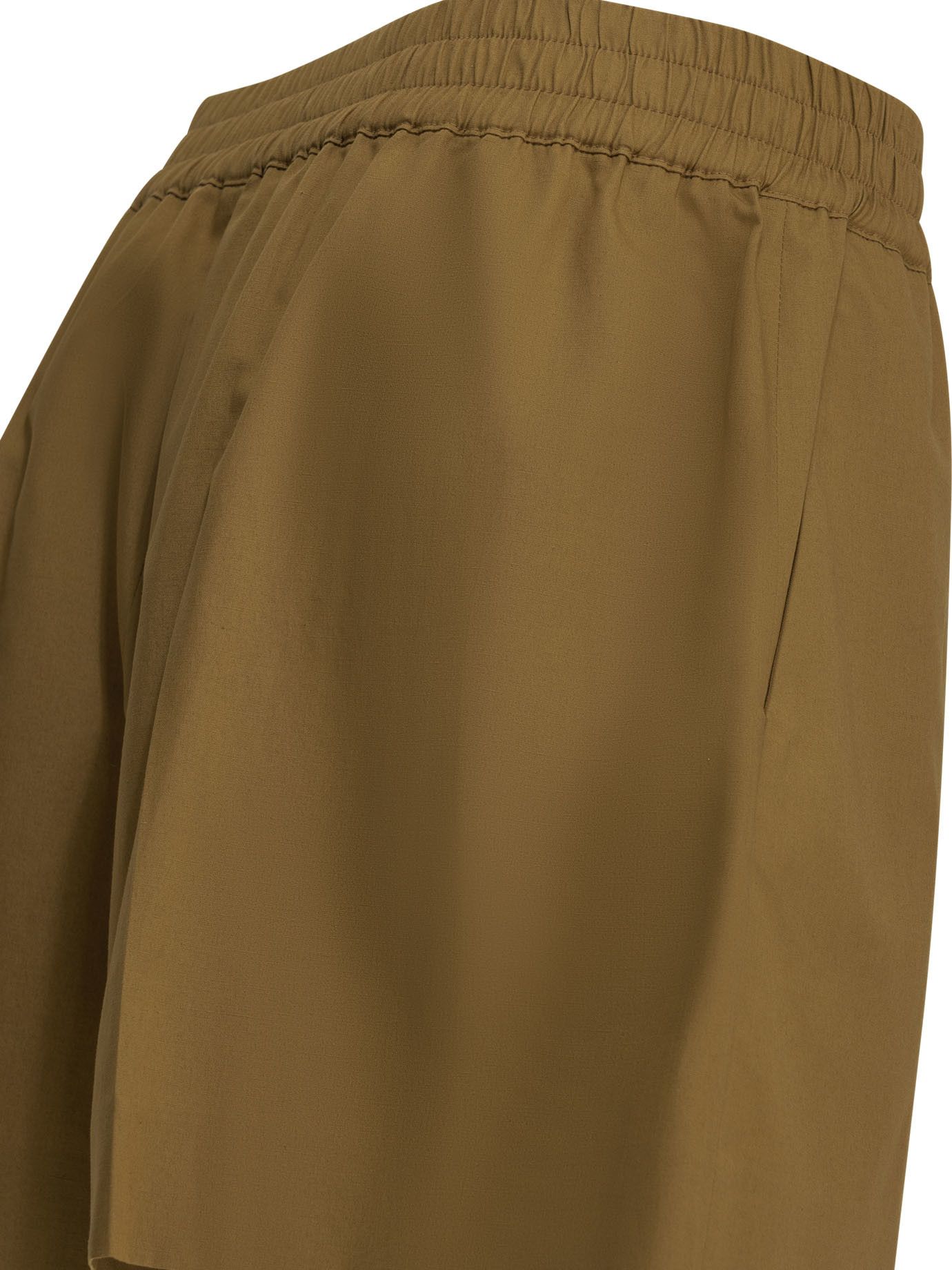Celine Celine Shorts tag size 40 Women - USA Duties Paid Size 28" / US 6 / IT 42 - 4 Thumbnail