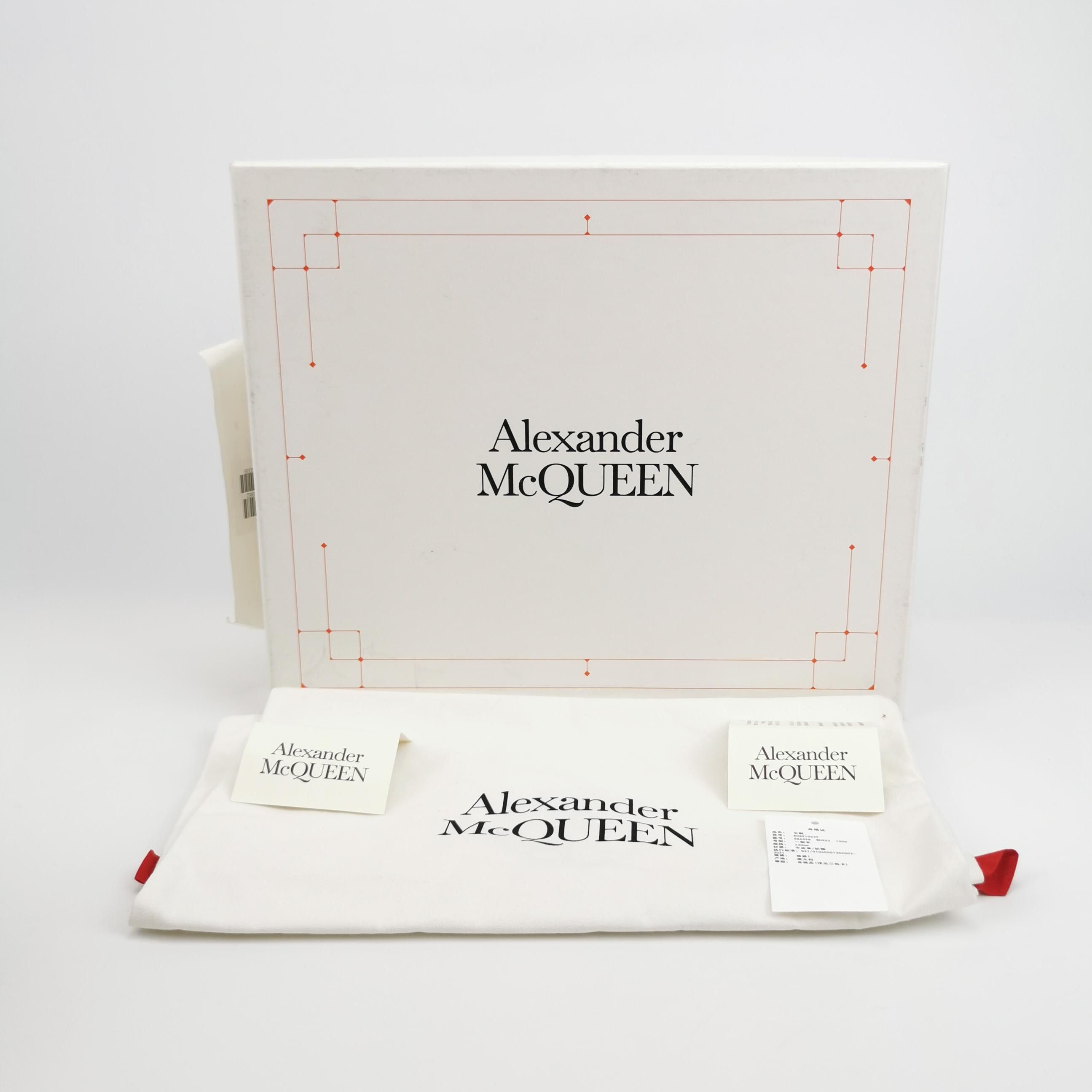 Alexander McQueen Alexander McQueen Women 6 Boots Size US 6 / IT 36 - 6 Thumbnail