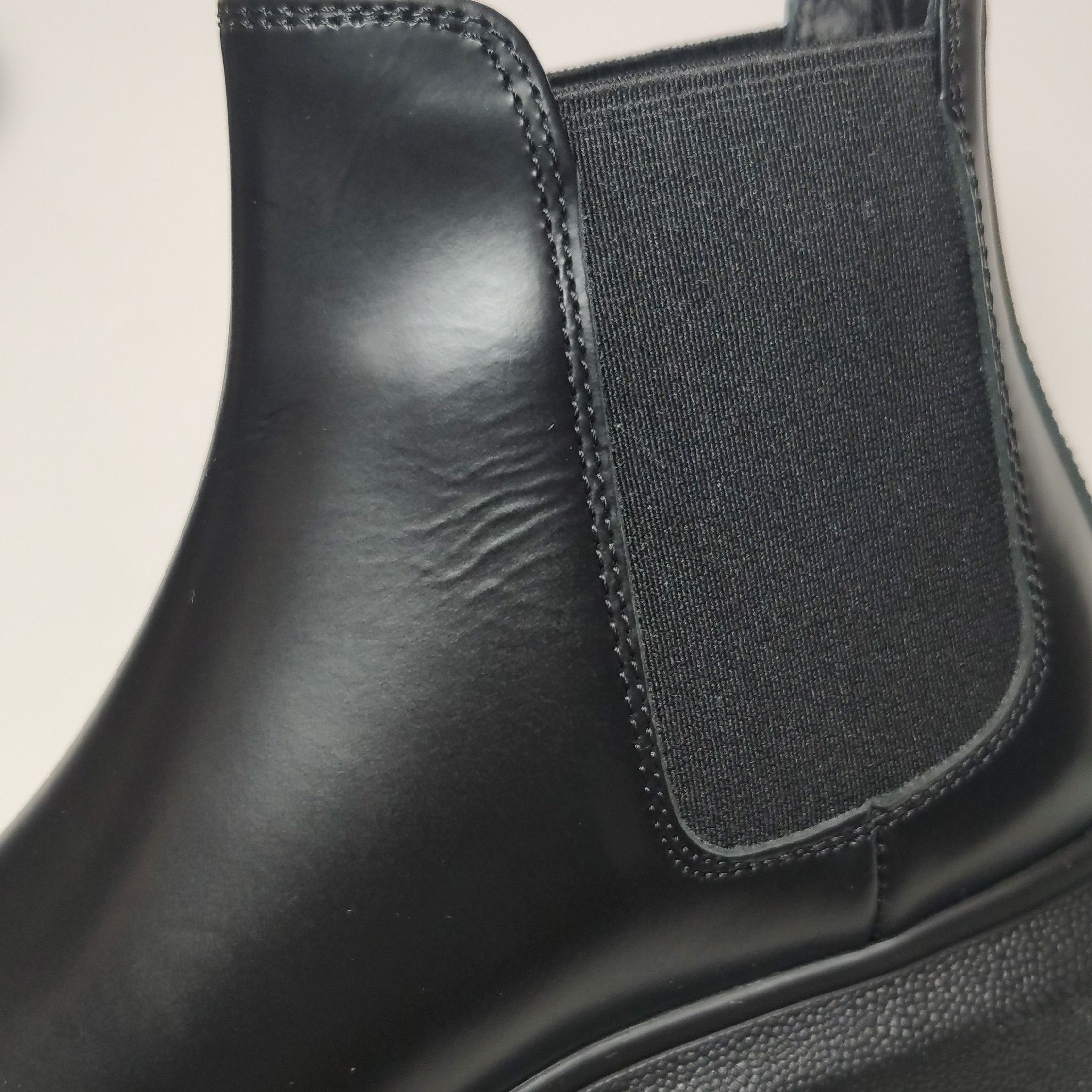 Alexander McQueen Alexander McQueen Women 6 Boots Size US 6 / IT 36 - 10 Thumbnail