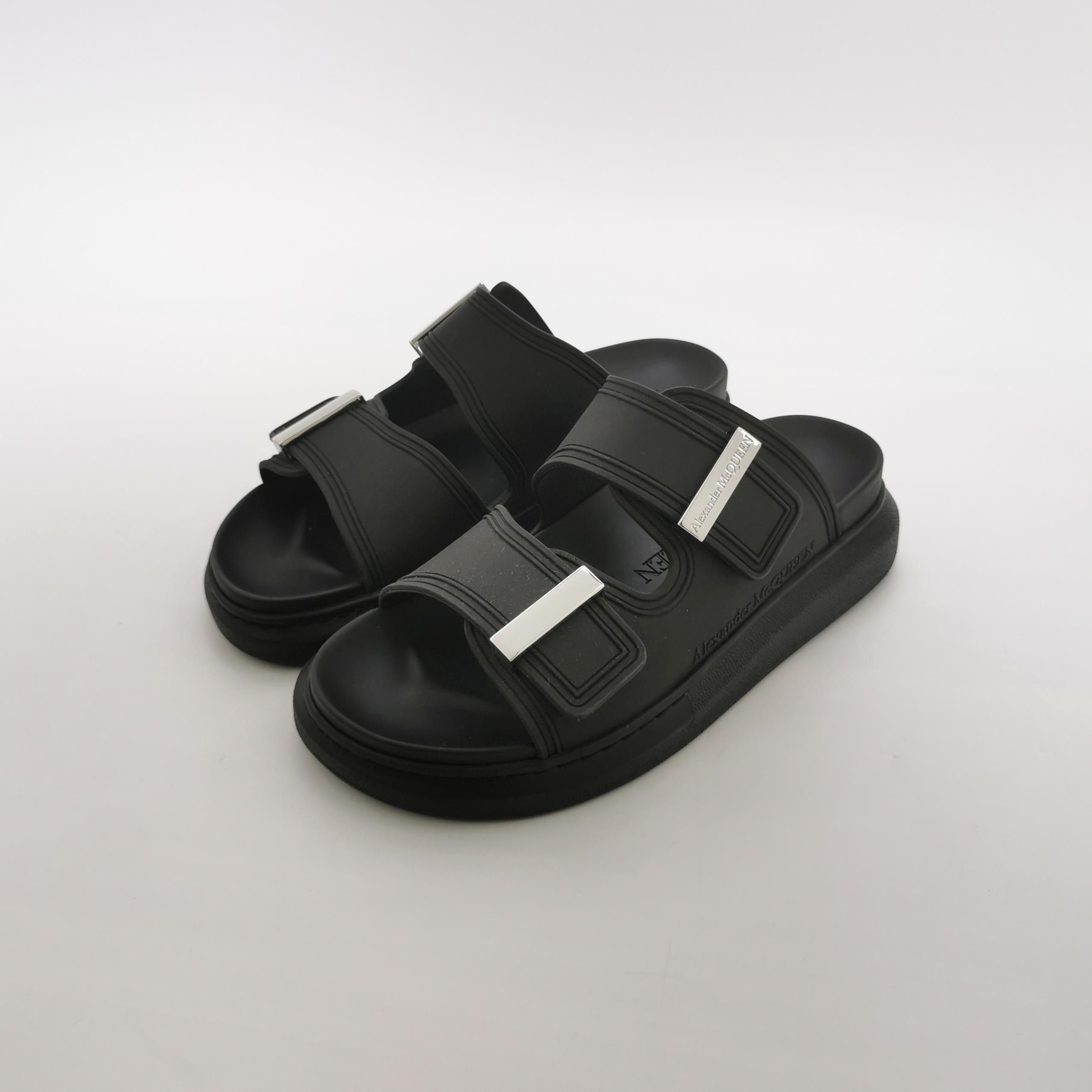 Alexander McQueen Alexander McQueen Women 6 Sandals Size US 6 / IT 36 - 2 Thumbnail