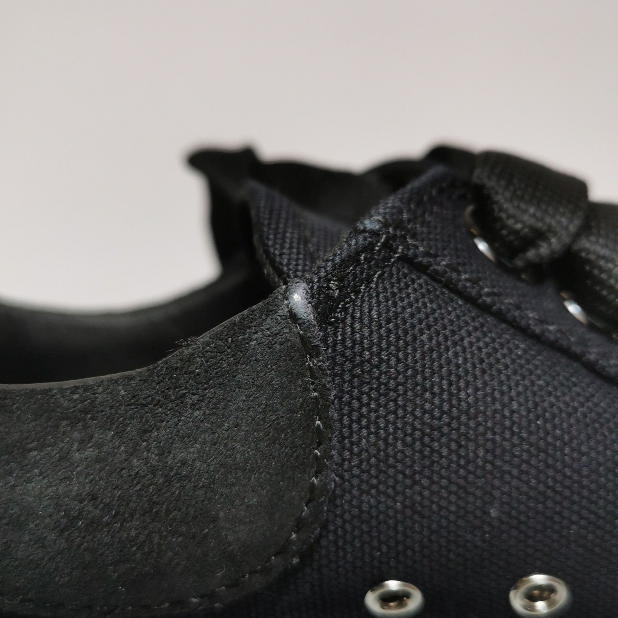 Alexander McQueen Alexander McQueen Women 5 Lowtop Sneakers Size US 5 / IT 35 - 7 Thumbnail