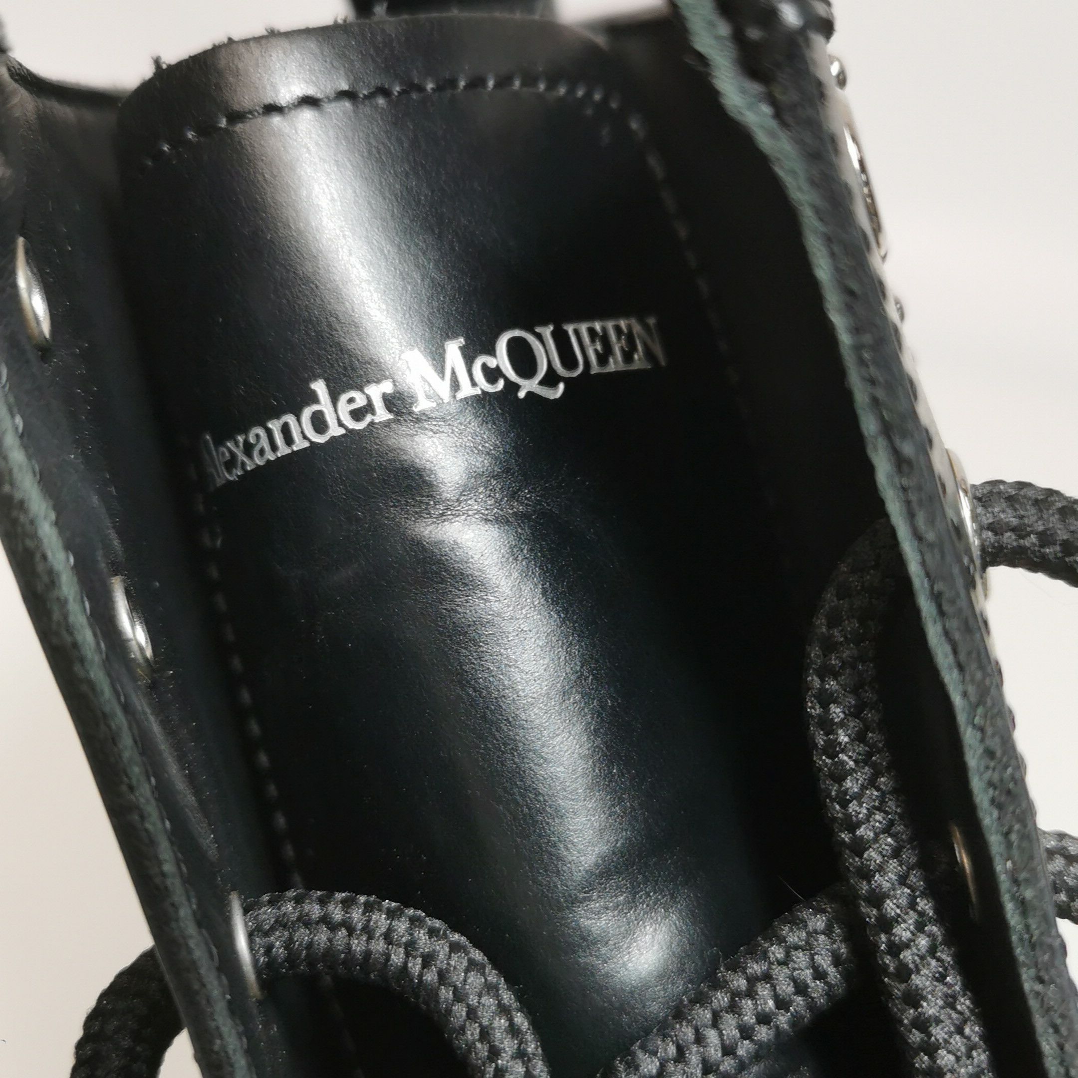 Alexander McQueen Alexander McQueen Women 7 Boots Size US 7 / IT 37 - 11 Thumbnail