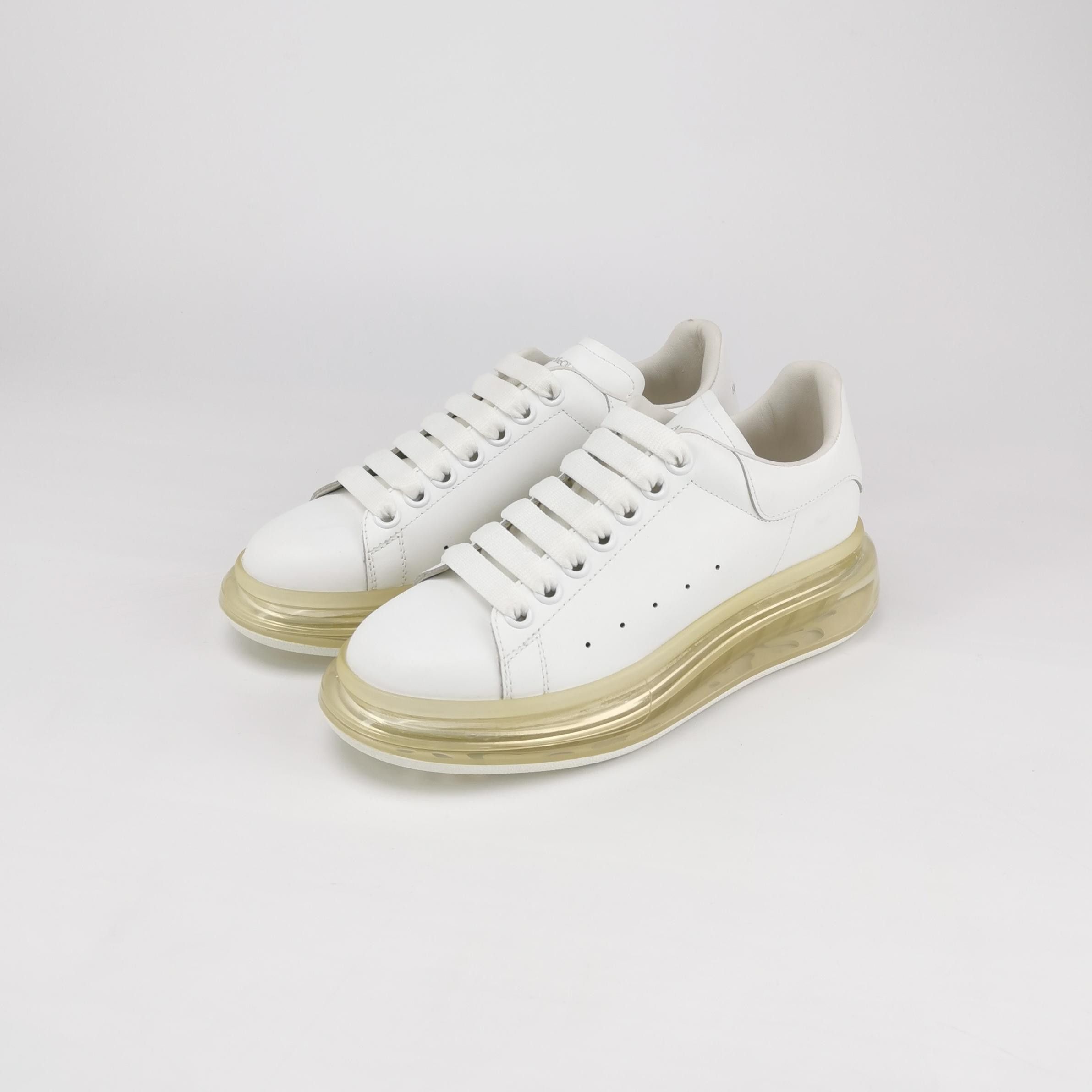 Alexander McQueen Alexander McQueen Women 7 Lowtop Sneakers Size US 7 / IT 37 - 2 Thumbnail