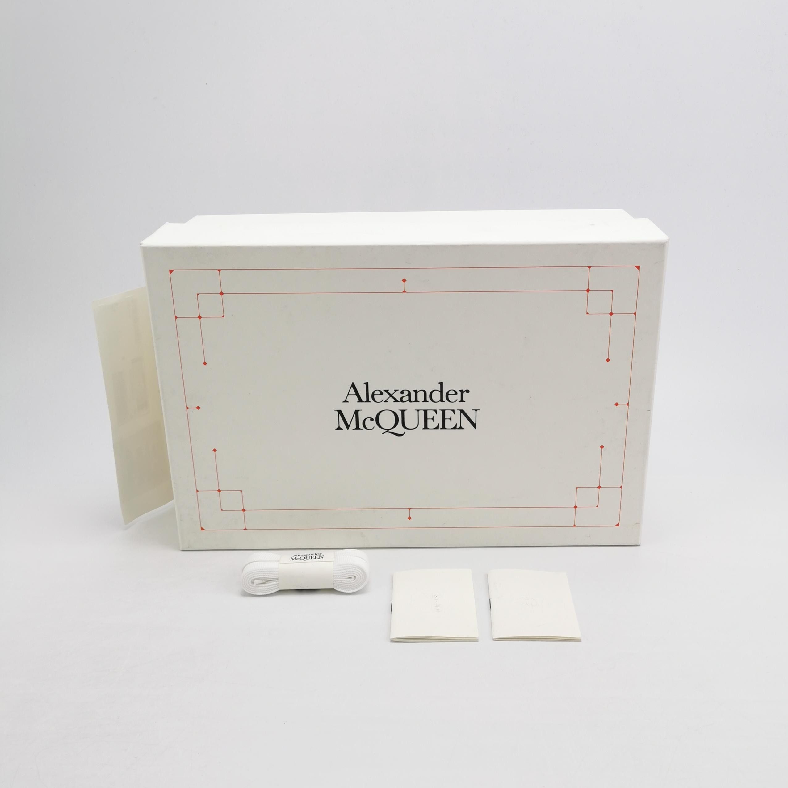 Alexander McQueen Alexander McQueen Women 8 Lowtop Sneakers Size US 8 / IT 38 - 6 Thumbnail