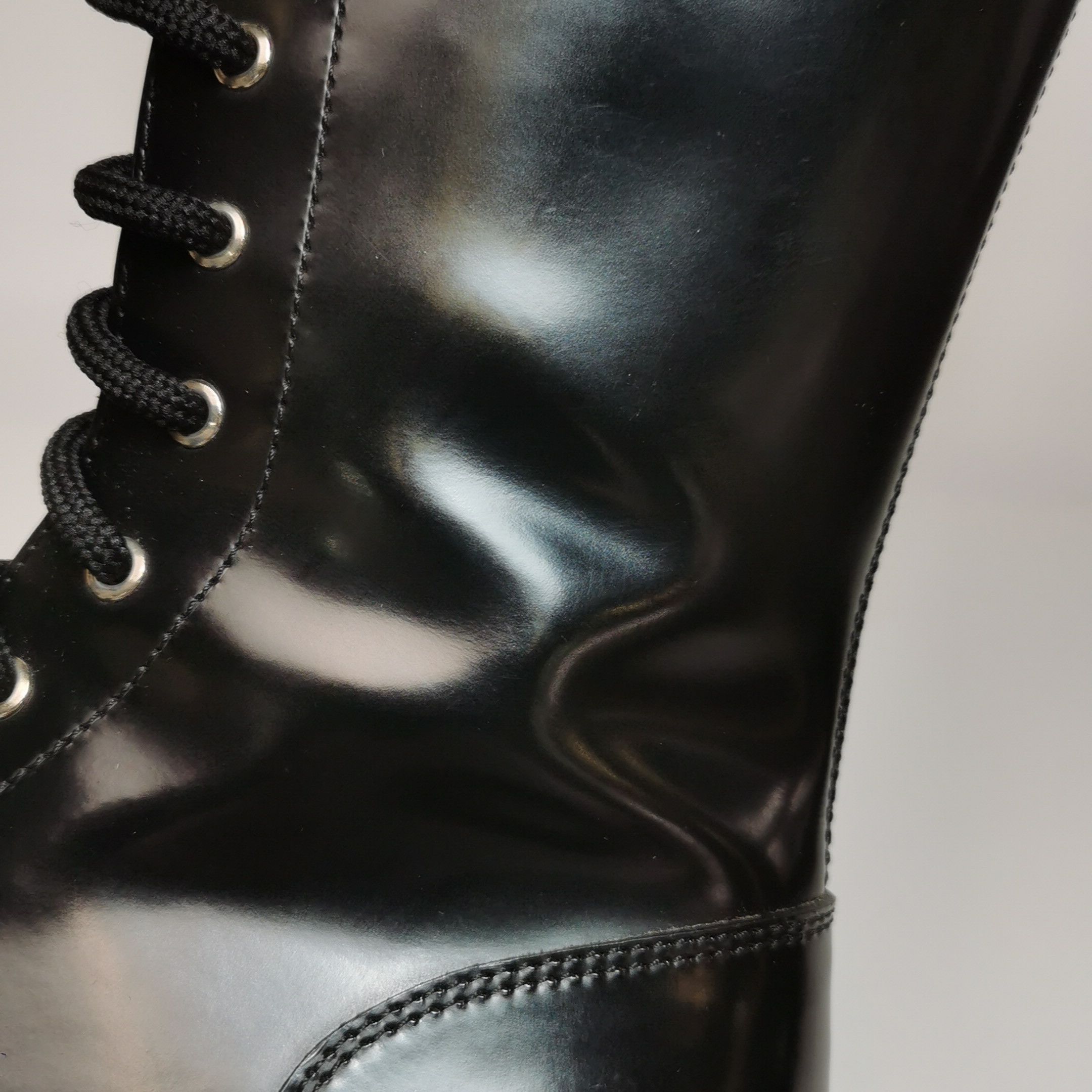 Alexander McQueen Alexander McQueen Women 6 Boots Size US 6 / IT 36 - 13 Thumbnail