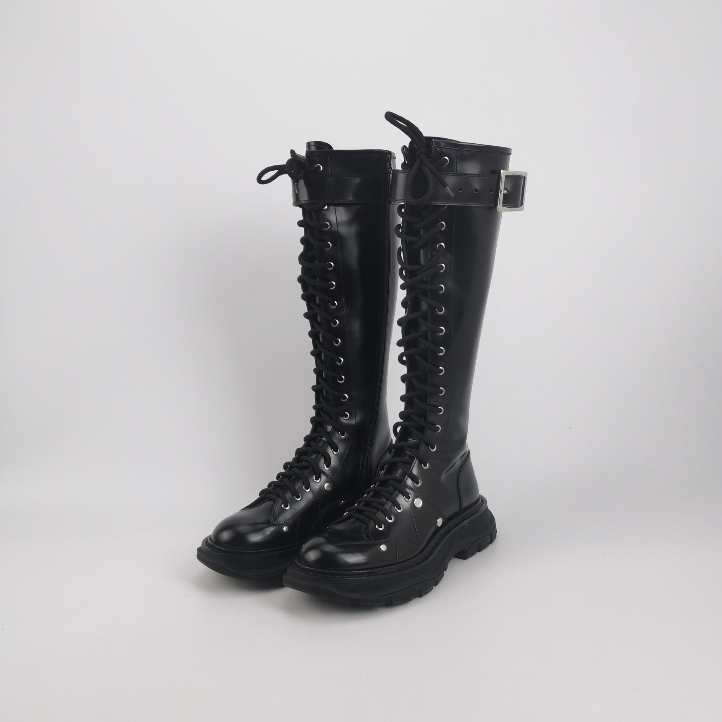Alexander McQueen Alexander McQueen Women 6 Boots Size US 6 / IT 36 - 2 Thumbnail