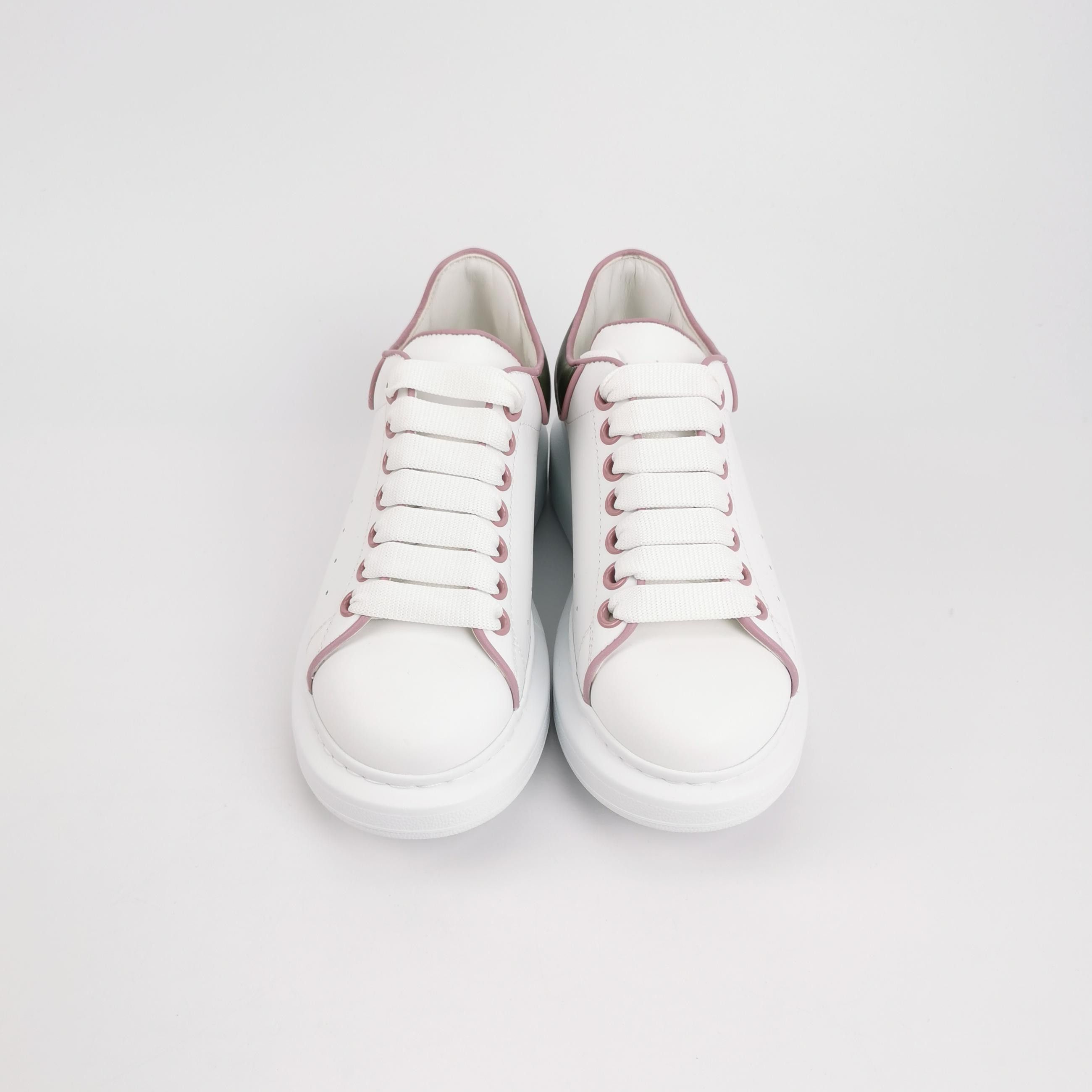 Alexander McQueen Alexander McQueen Women 6 Lowtop Sneakers Size US 6 / IT 36 - 3 Thumbnail