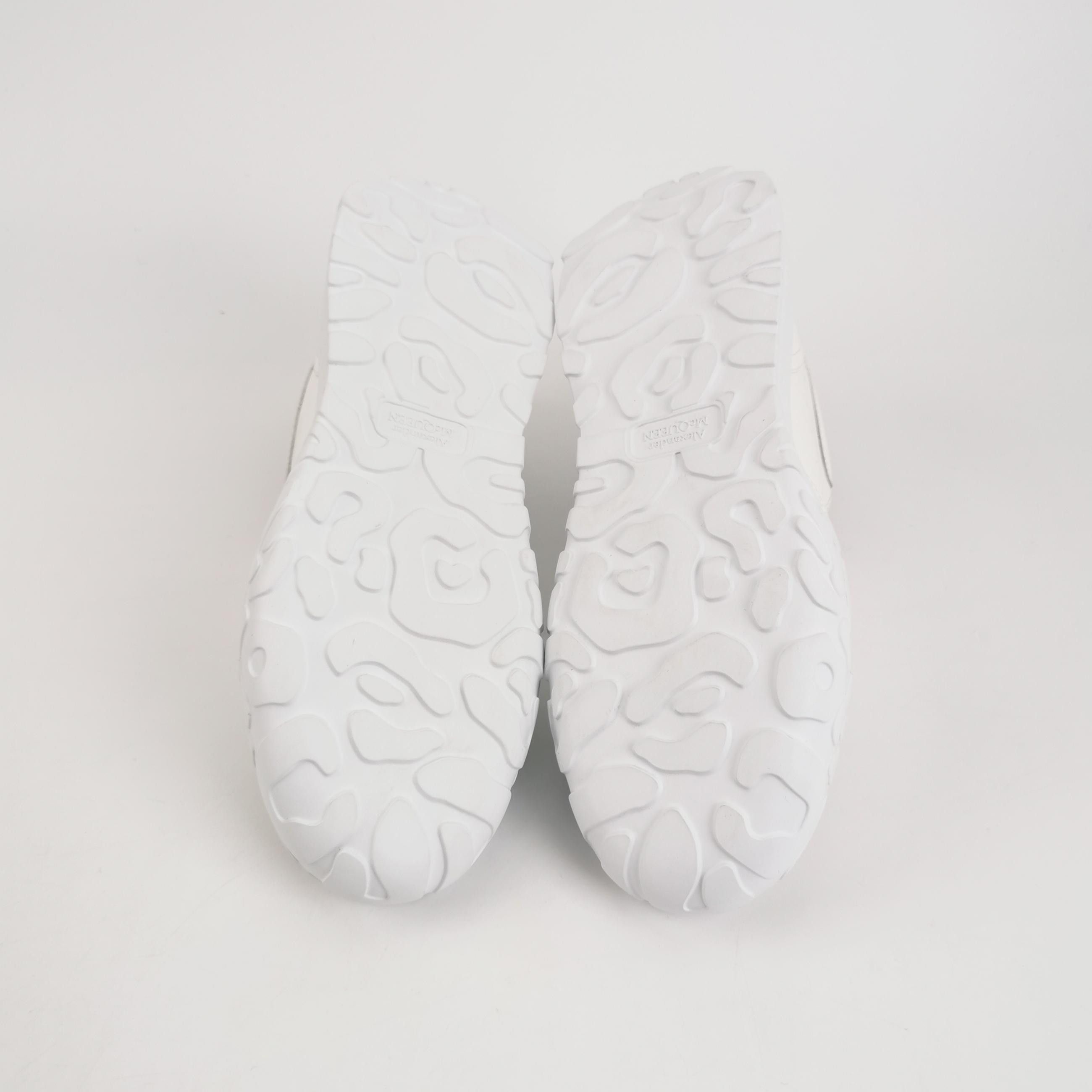 Alexander McQueen Alexander McQueen Women 8 Lowtop Sneakers Size US 8 / IT 38 - 5 Thumbnail