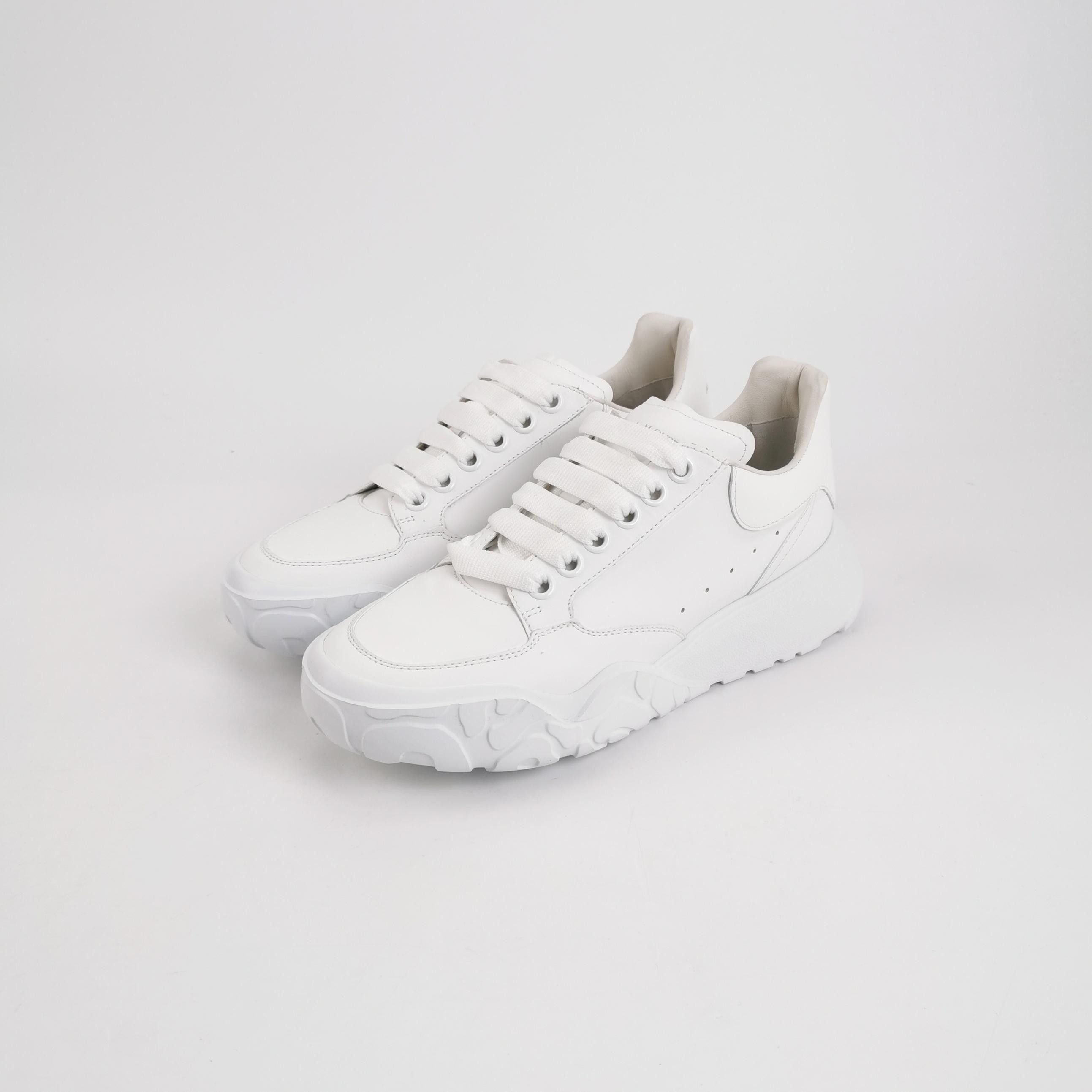 Alexander McQueen Alexander McQueen Women 8 Lowtop Sneakers Size US 8 / IT 38 - 2 Thumbnail