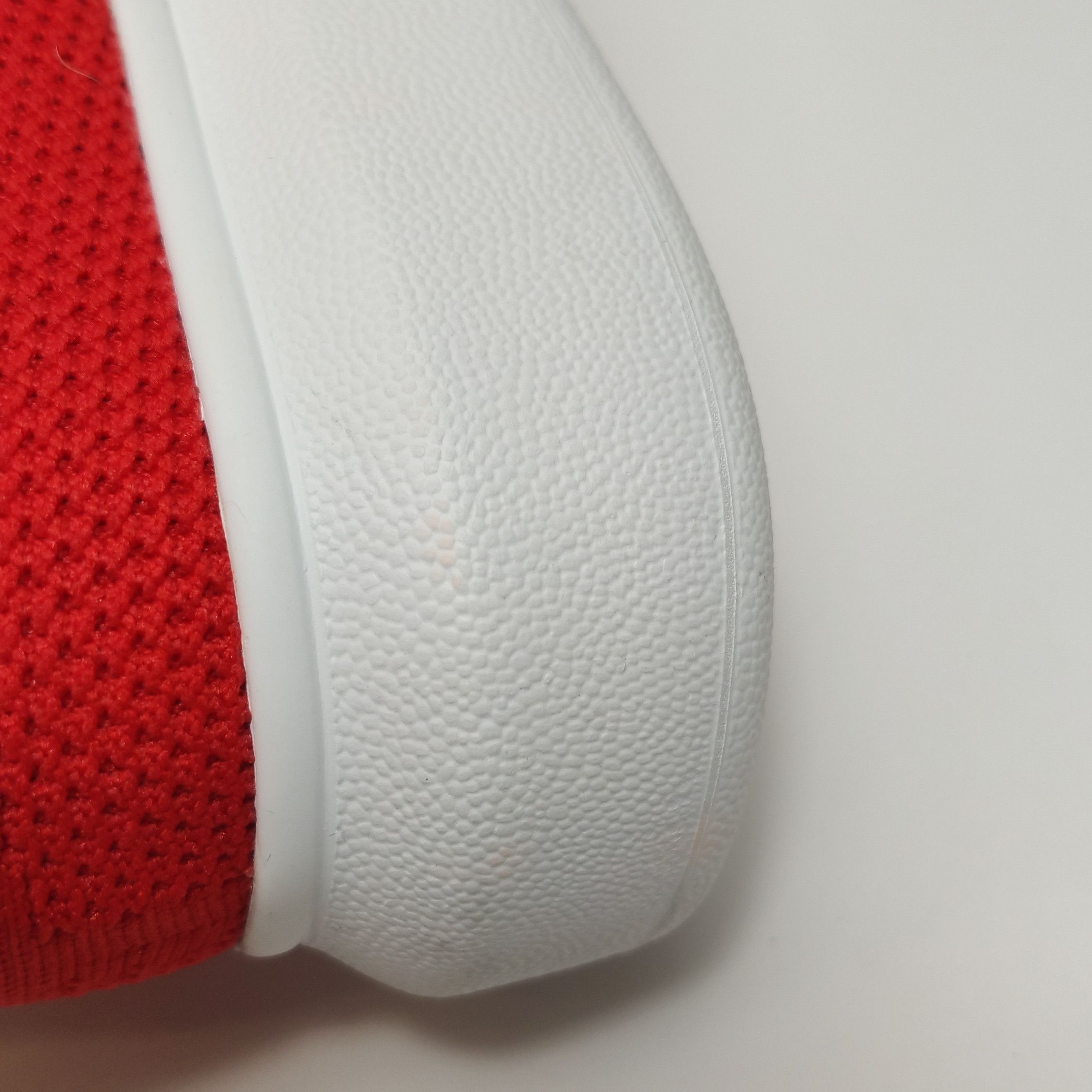 Alexander McQueen Alexander McQueen Women 8 Lowtop Sneakers Size US 8 / IT 38 - 8 Thumbnail