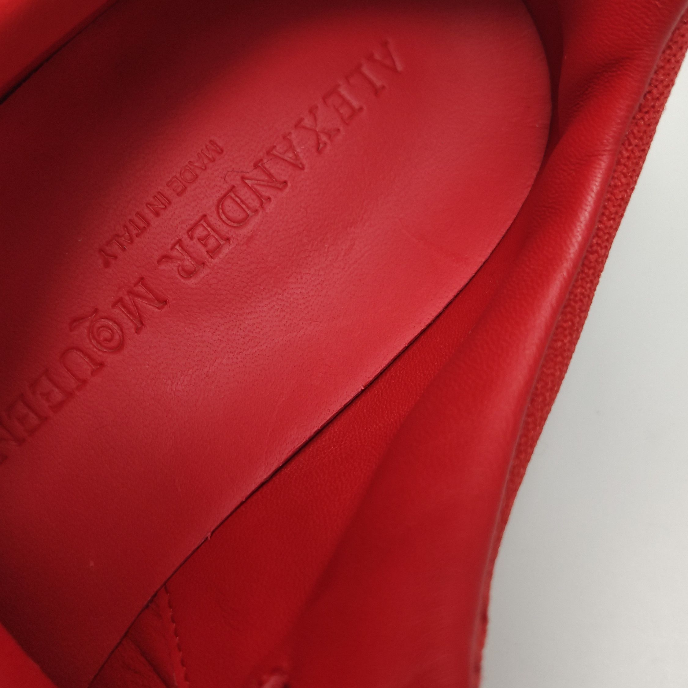 Alexander McQueen Alexander McQueen Women 8 Lowtop Sneakers Size US 8 / IT 38 - 9 Thumbnail