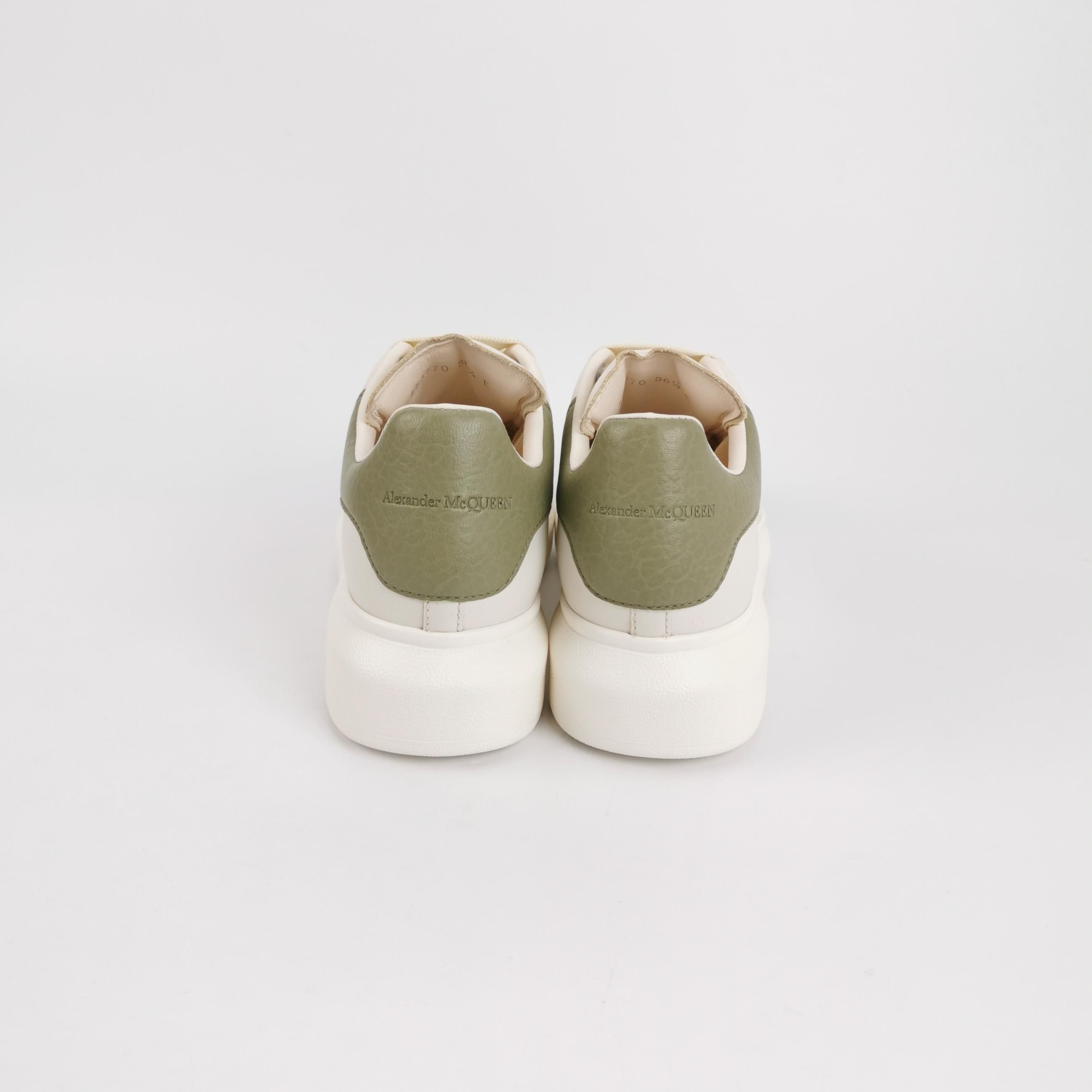 Alexander McQueen Alexander McQueen Women 6 Lowtop Sneakers Size US 6 / IT 36 - 4 Thumbnail