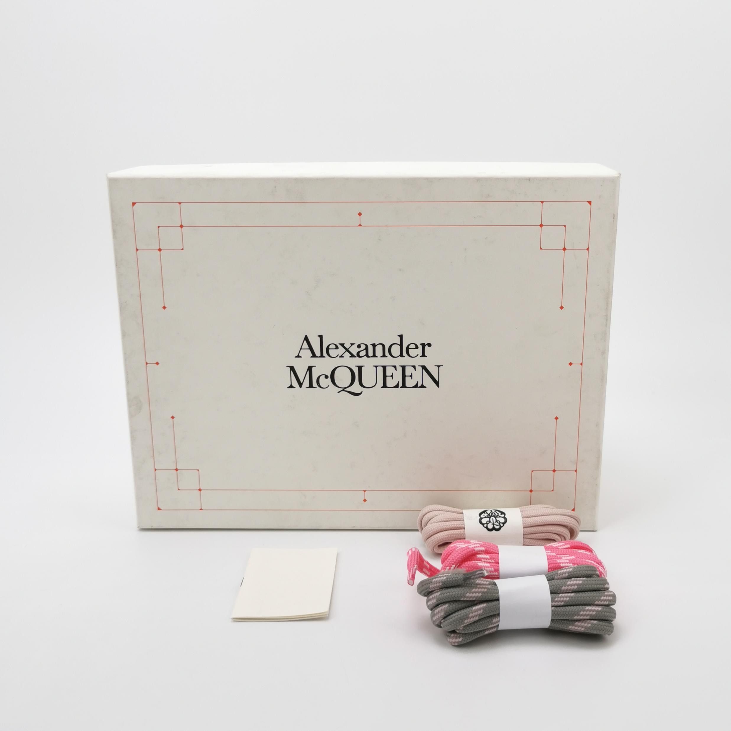Alexander McQueen Alexander McQueen Women 6 Lowtop Sneakers Size US 6 / IT 36 - 6 Thumbnail